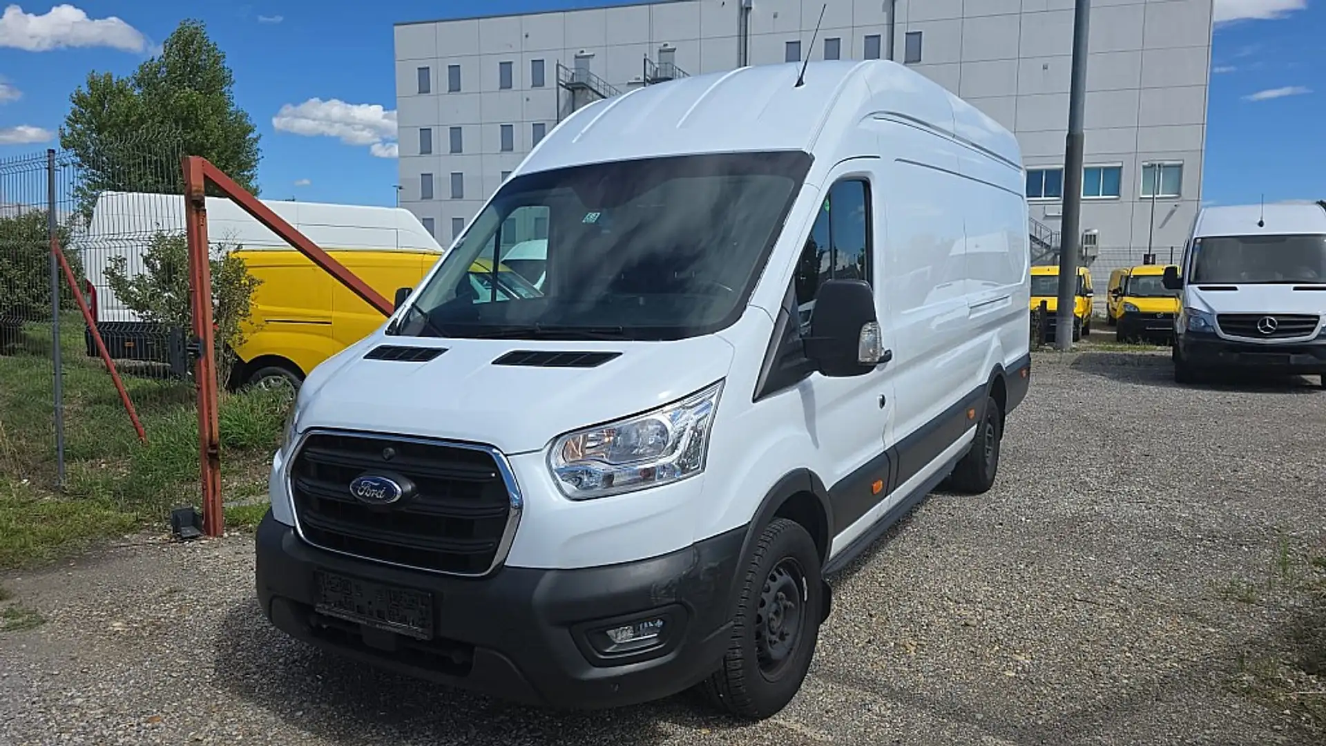 Ford Transit Transit Kasten 2,0 EcoBlue L4H3 350 Trend Weiß - 2