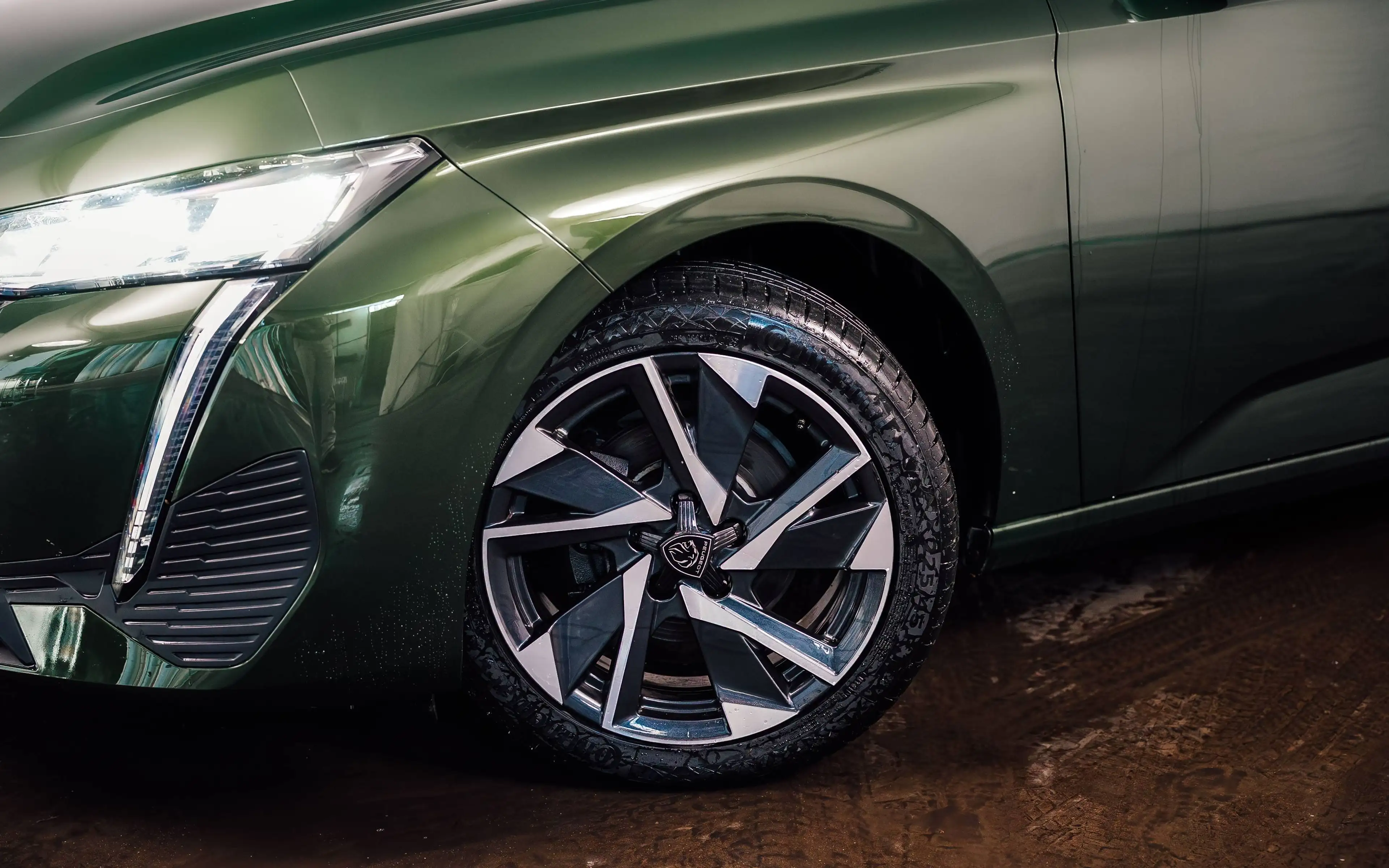 Peugeot 308 308 1.2 PureTech Allure S — photo 6