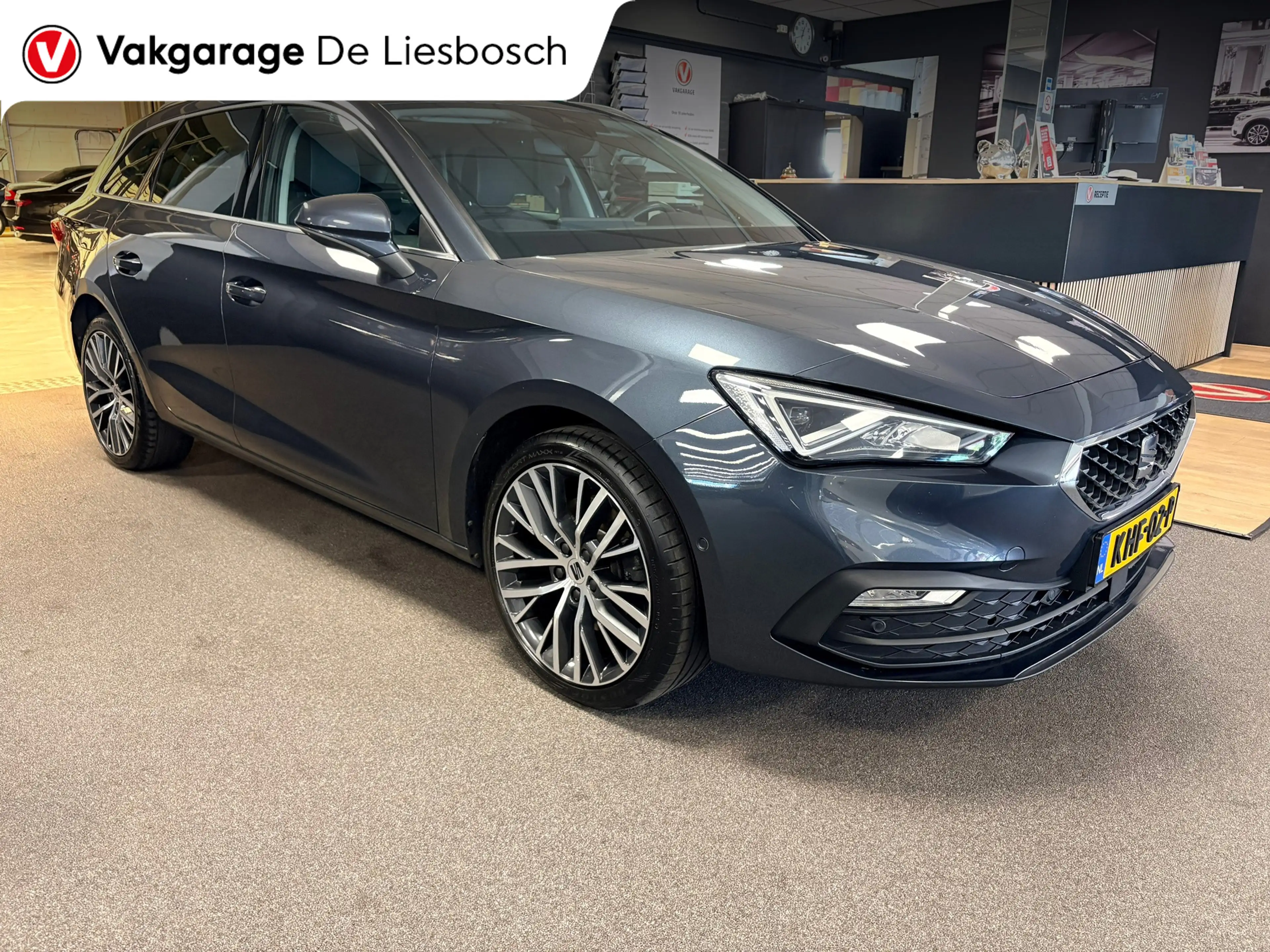 SEAT Leon e-Hybrid Sportstourer 1.4 TSI eHybrid PHEV FR Xcellence/pan — photo 8