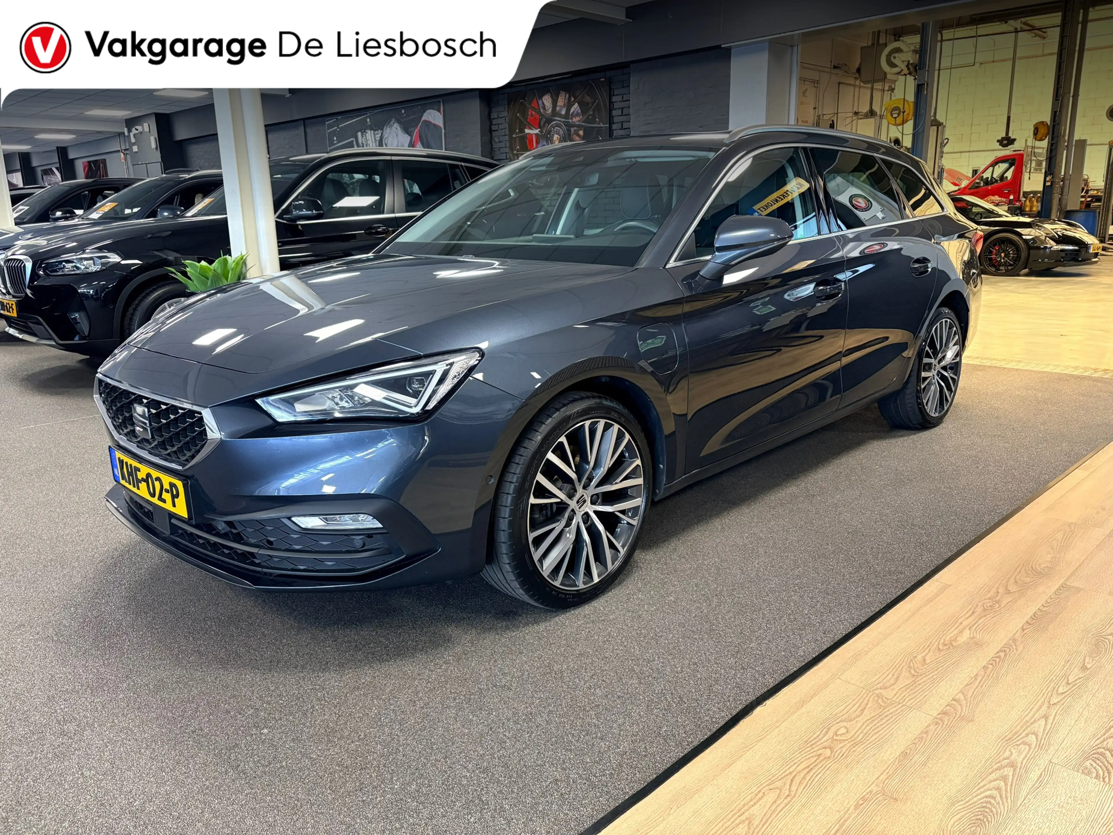 SEAT Leon e-Hybrid Sportstourer 1.4 TSI eHybrid PHEV FR Xcellence/pan — photo 2