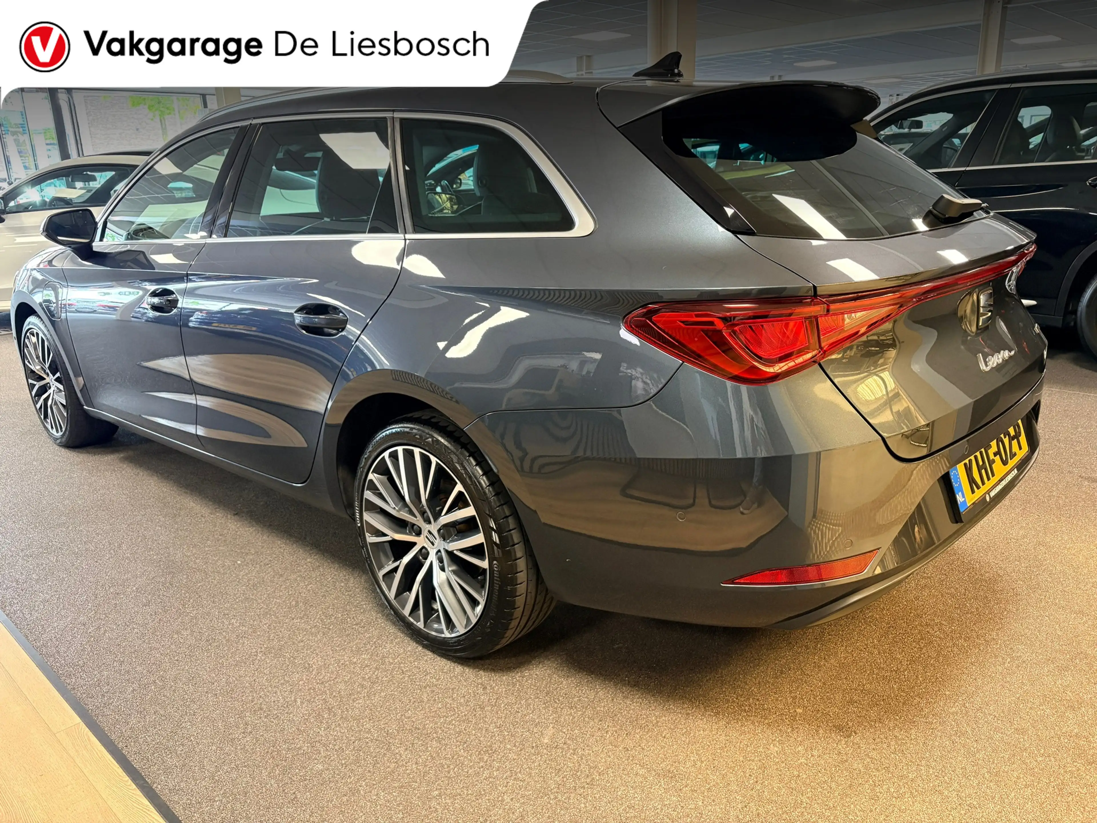 SEAT Leon e-Hybrid Sportstourer 1.4 TSI eHybrid PHEV FR Xcellence/pan — photo 5