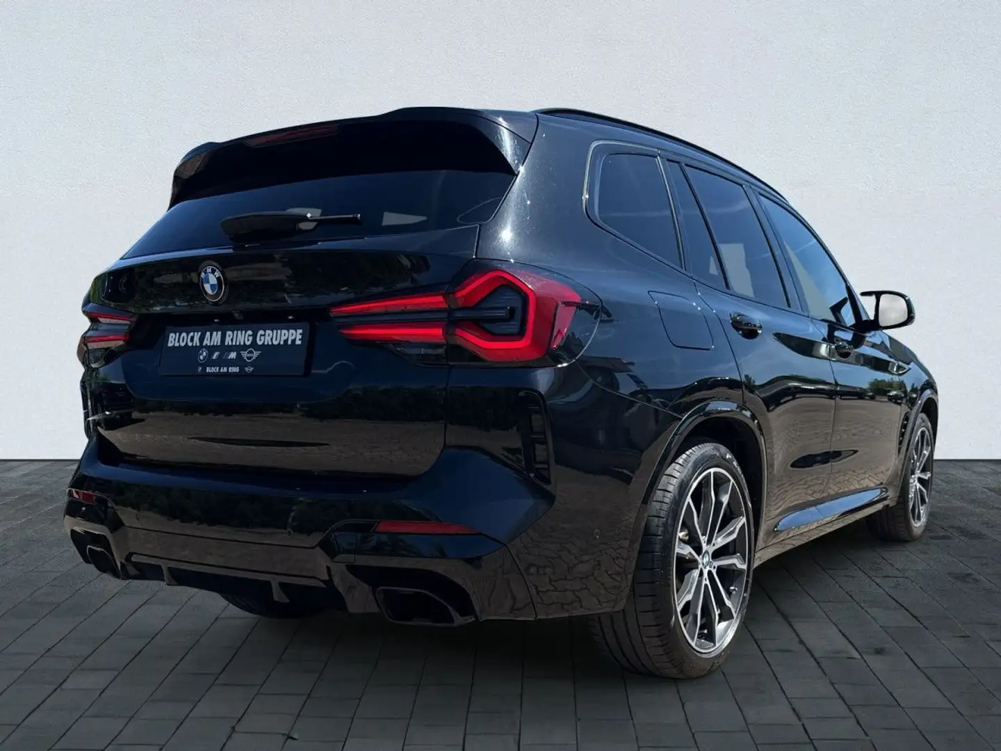BMW X3 M 40d LiveProf DAProf 360° Laser Pano StndHzg Чёрный - 2