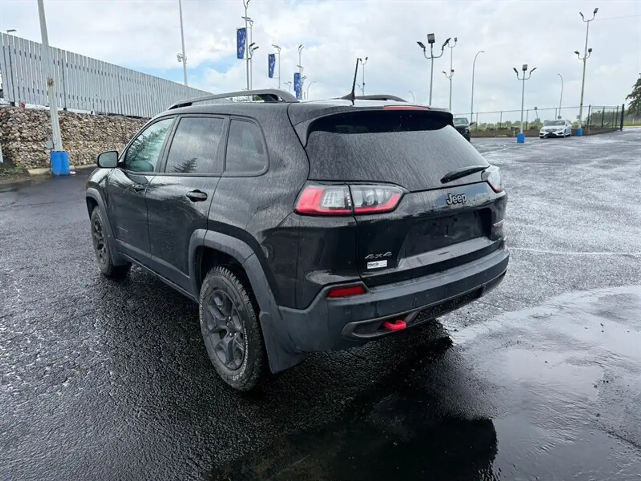 Jeep Cherokee photo Jeep Cherokee
