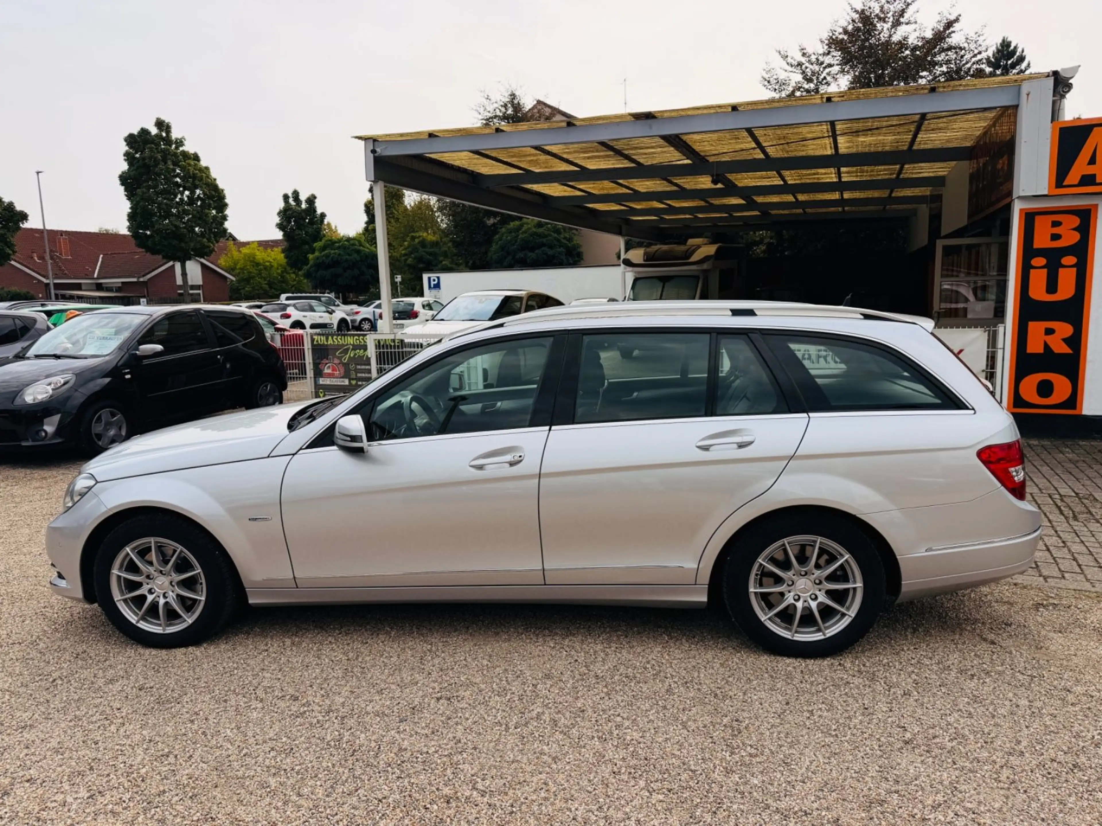 Mercedes-Benz C 220 C T-Modell C 220 CDI BlueEfficiency — photo 9