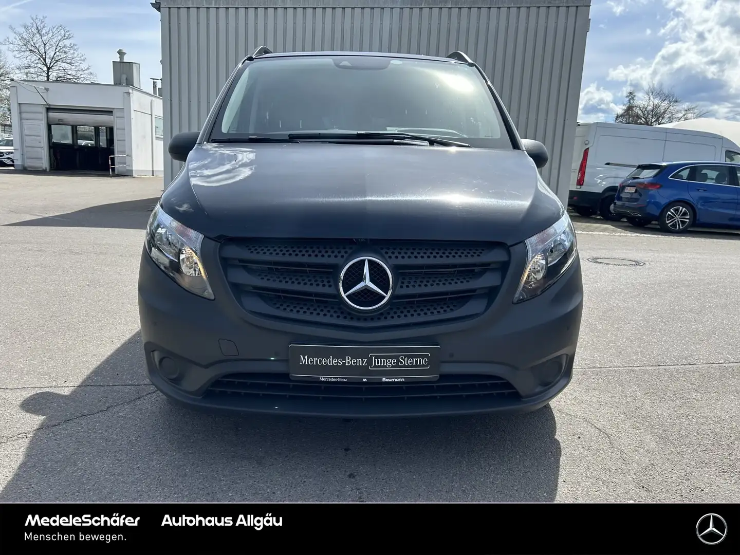 Mercedes-Benz Vito Vito 116 CDI Tourer PRO Extralang 9SITZE AHK RFK Noir - 2