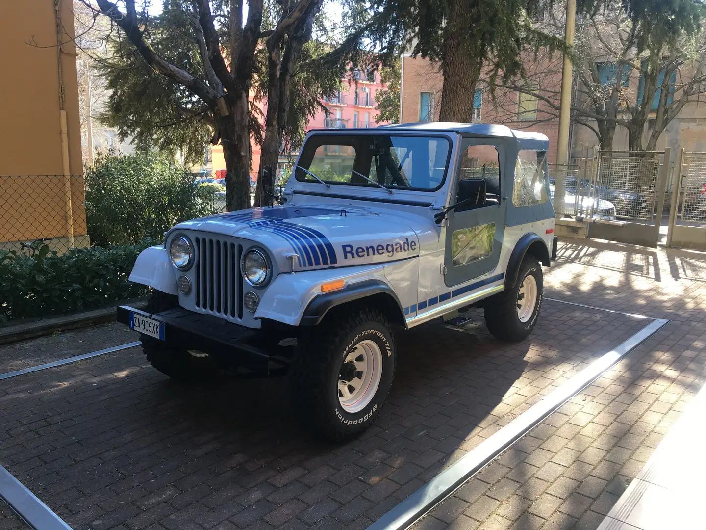 Jeep CJ-7 Azul - 1