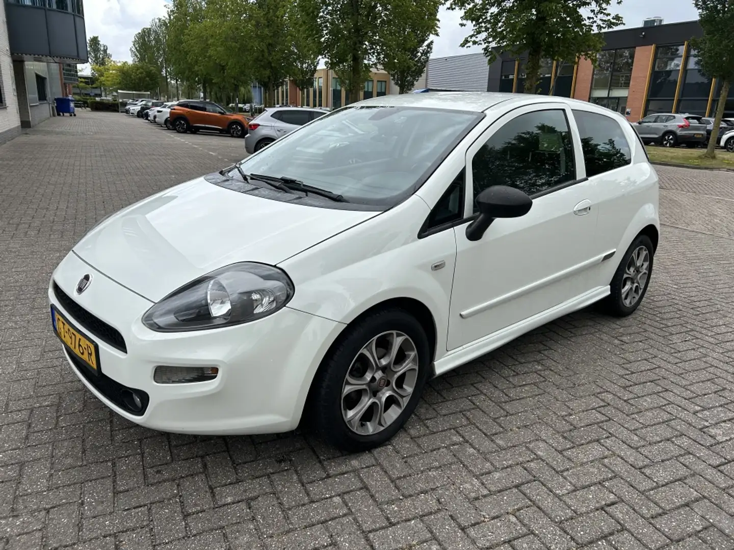 Fiat Punto Evo 0.9 TwinAir Lounge 101PK CLIMA CRUISE PDC NAP! Wit - 1