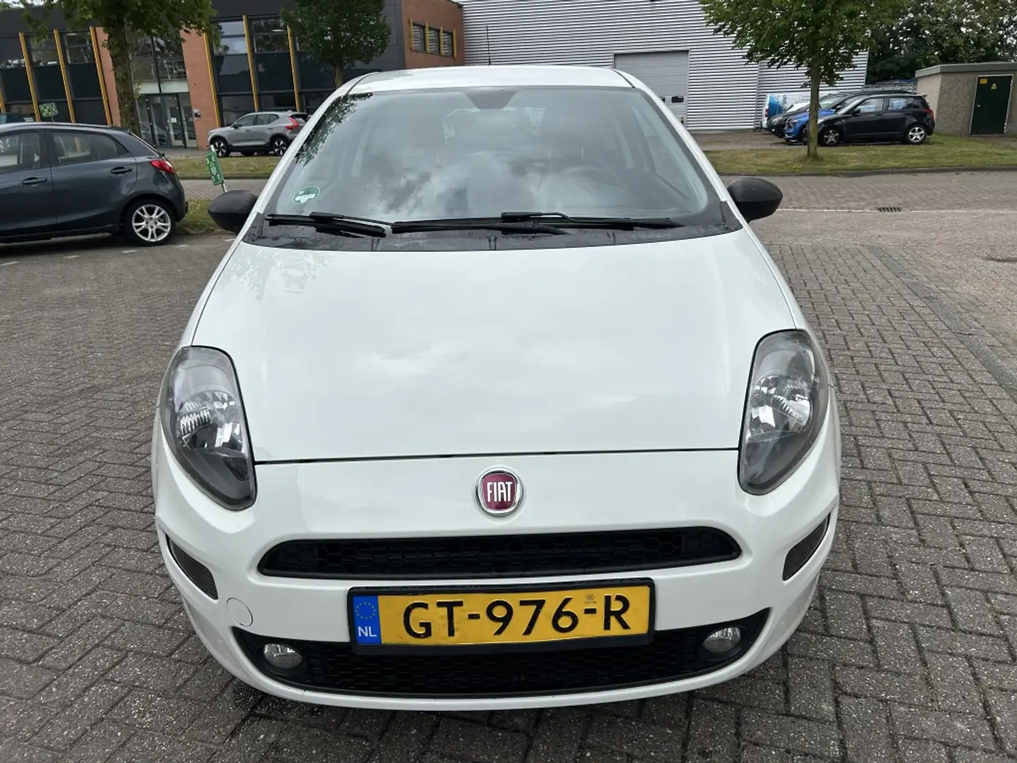 Fiat Punto Evo 0.9 TwinAir Lounge 101PK CLIMA CRUISE PDC NAP! Wit - 2