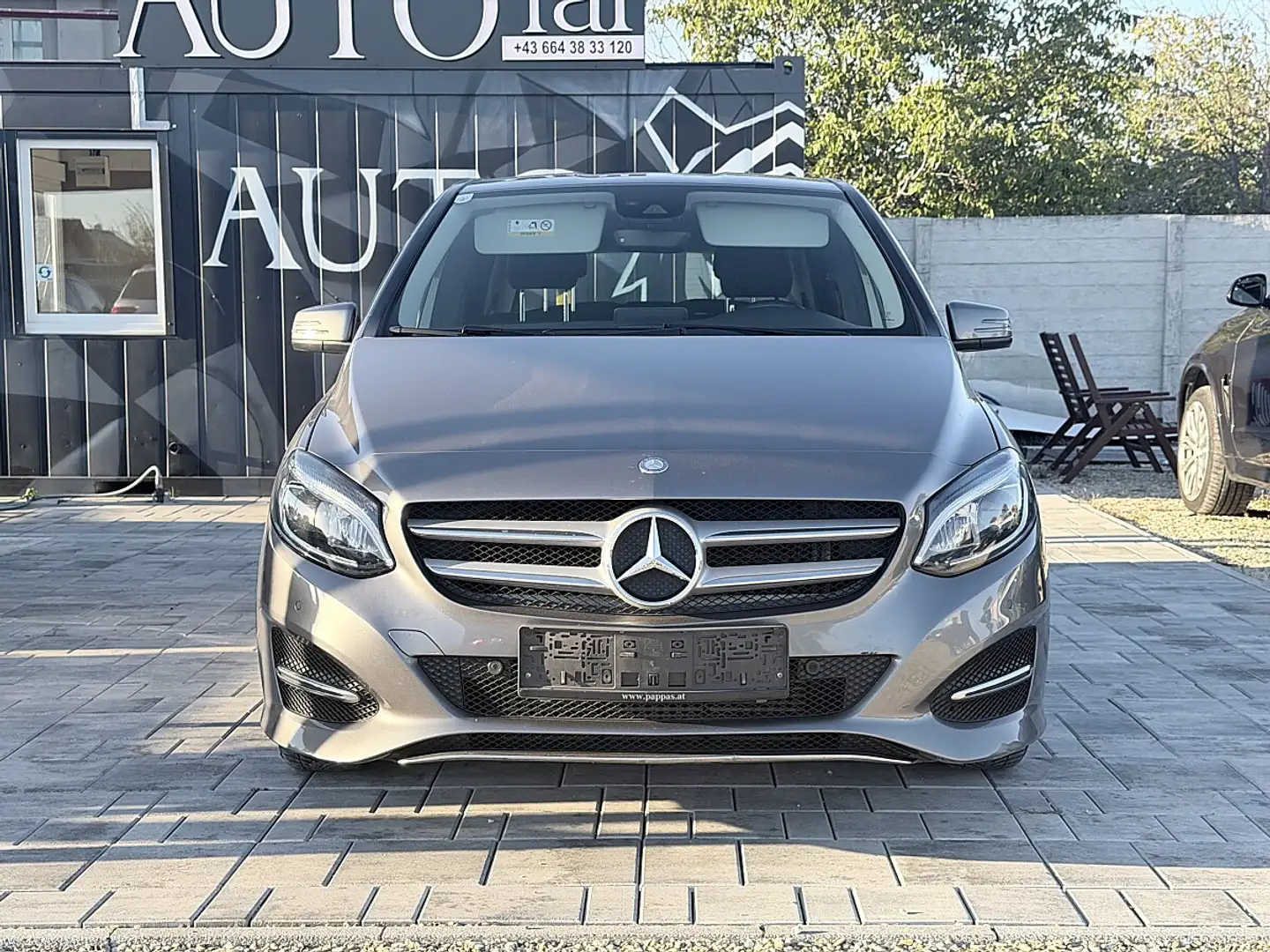 Mercedes-Benz B 180 CDI Style Silber - 2