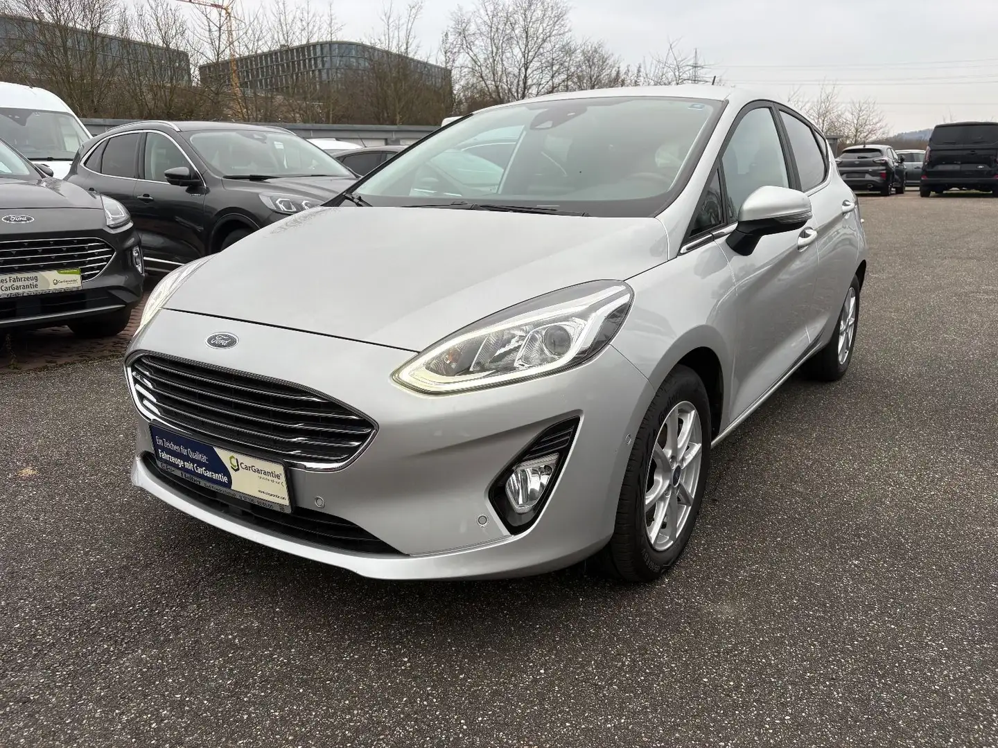 Ford Fiesta Titanium+NAVI+KAMERA+ Argent - 1