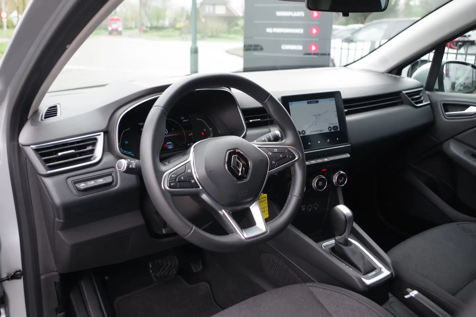 Renault Clio 1.6 E-Tech Hybrid 140 PK Business Zen, Navigatie, Grey - 2