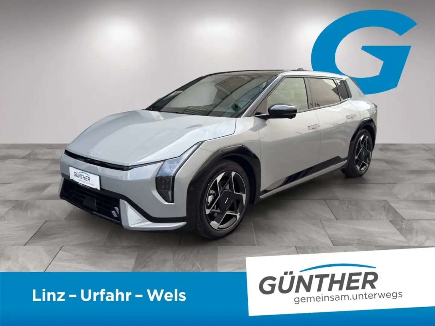 Kia EV4 HB GT-LINE 81,4KWH AT FWD 204 SD MY26 Grau - 1