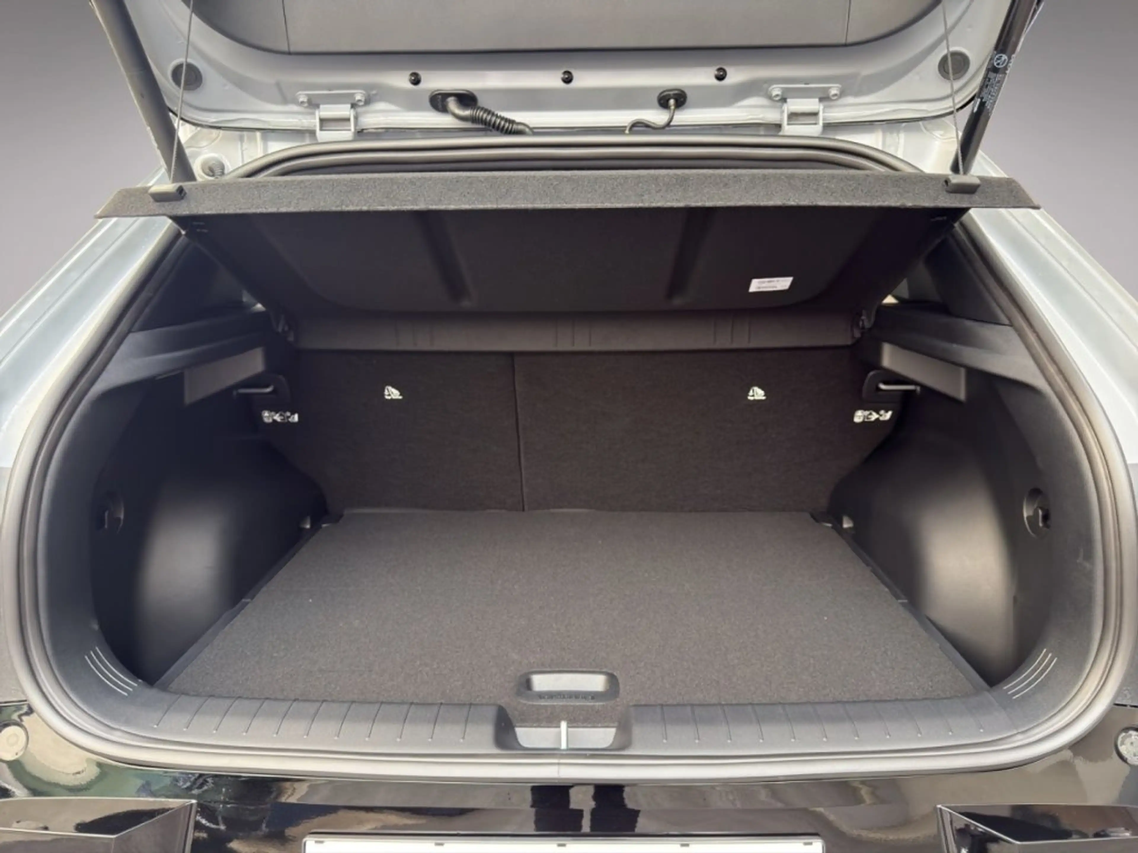 Kia EV4 HB GT-LINE 81,4KWH AT FWD 204 SD MY26 — photo 20