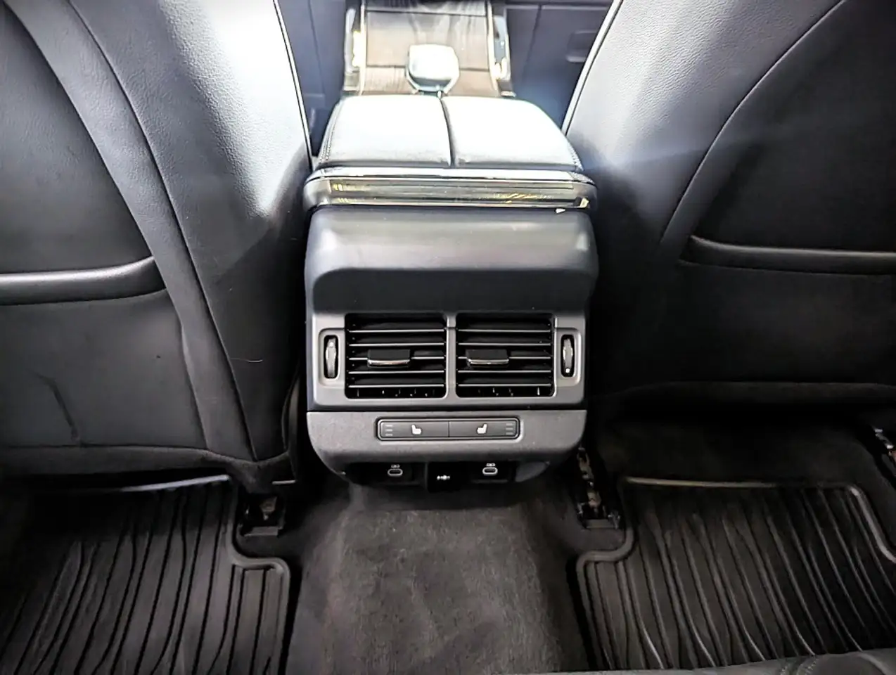 Land Rover Range Rover Evoque снимка Land Rover Range Rover Evoque