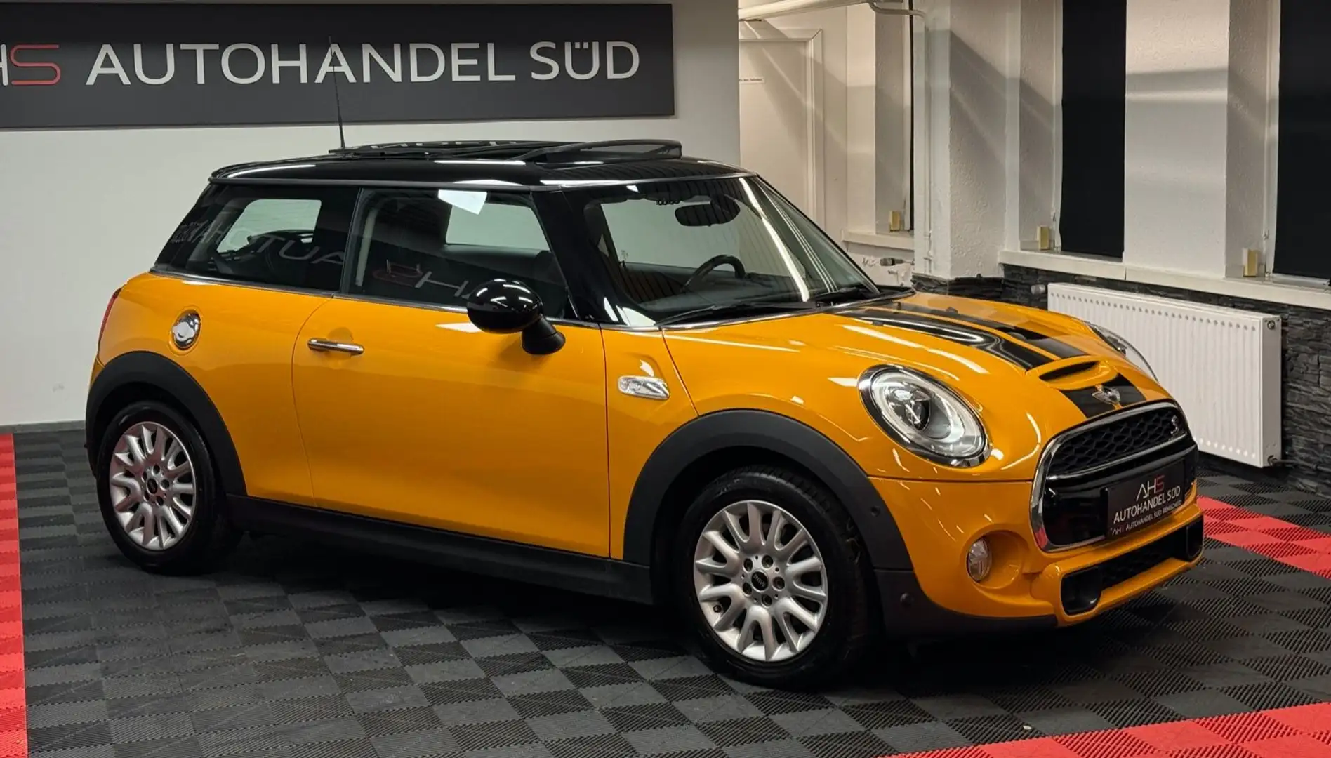 MINI Cooper S Clubman Metropolitan*PANORAMA*LED*SHZ* Naranja - 2