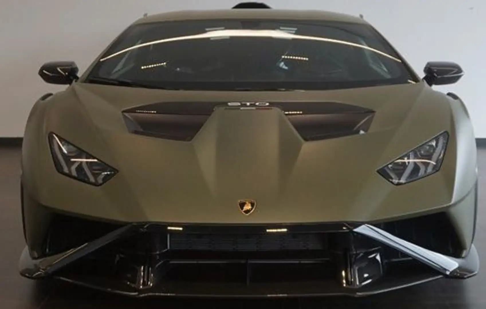 Lamborghini Huracán STO RWD Yeşil - 2