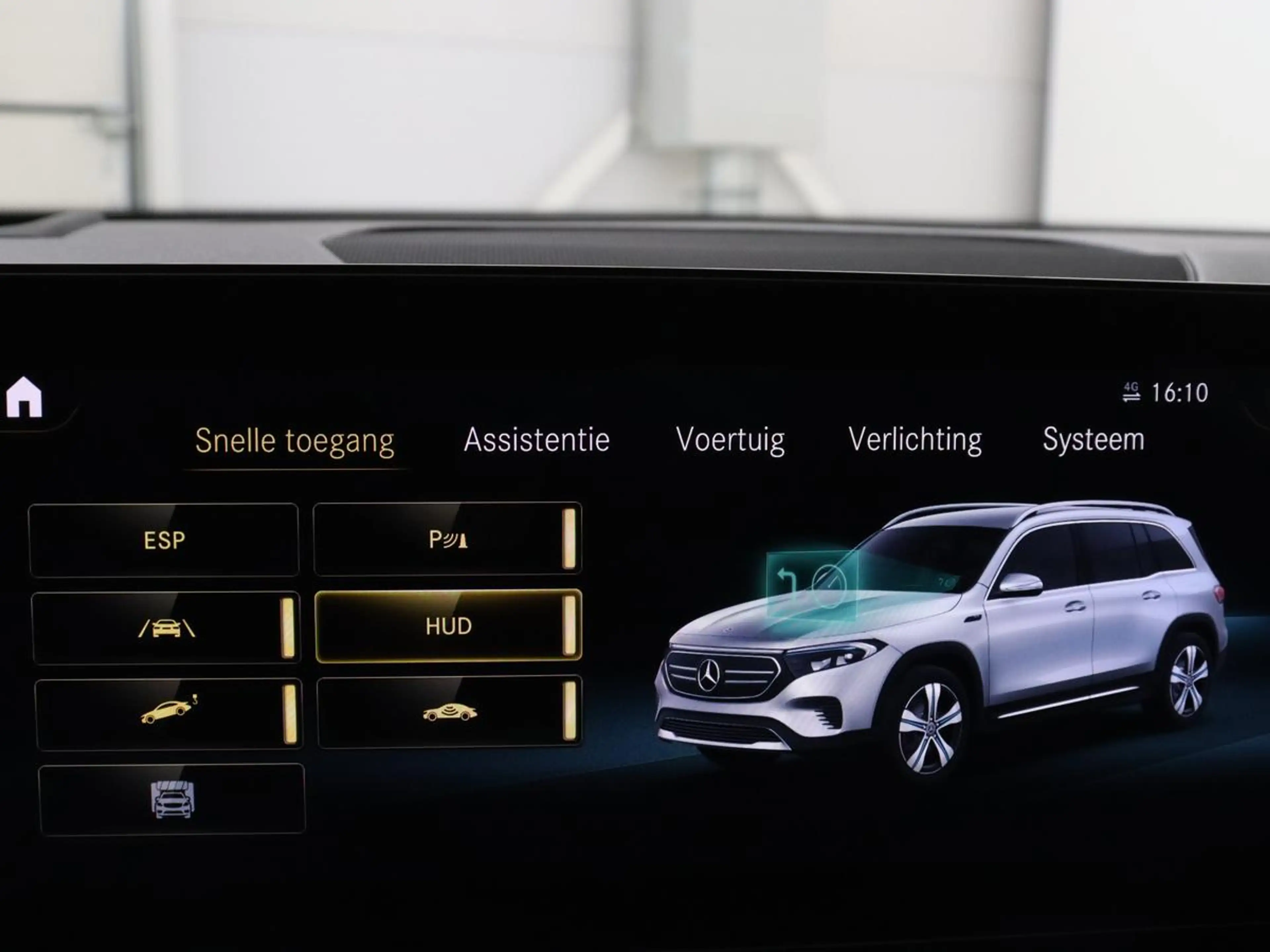 Mercedes-Benz EQB 300 4MATIC AMG Line 67 kWh | SOH 94,7% | Panoramadak | — photo 31