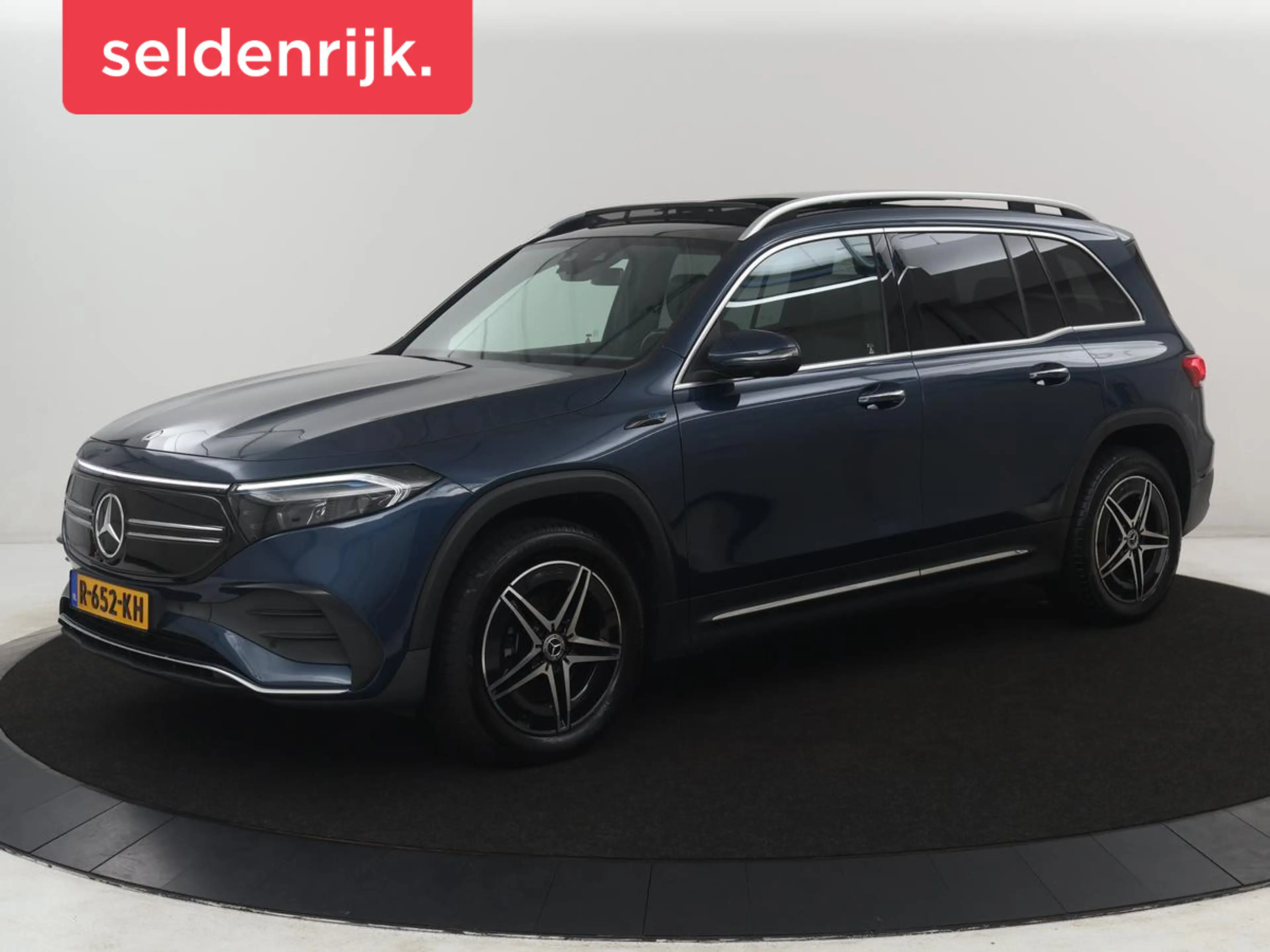 Mercedes-Benz EQB 300 4MATIC AMG Line 67 kWh | SOH 94,7% | Panoramadak |