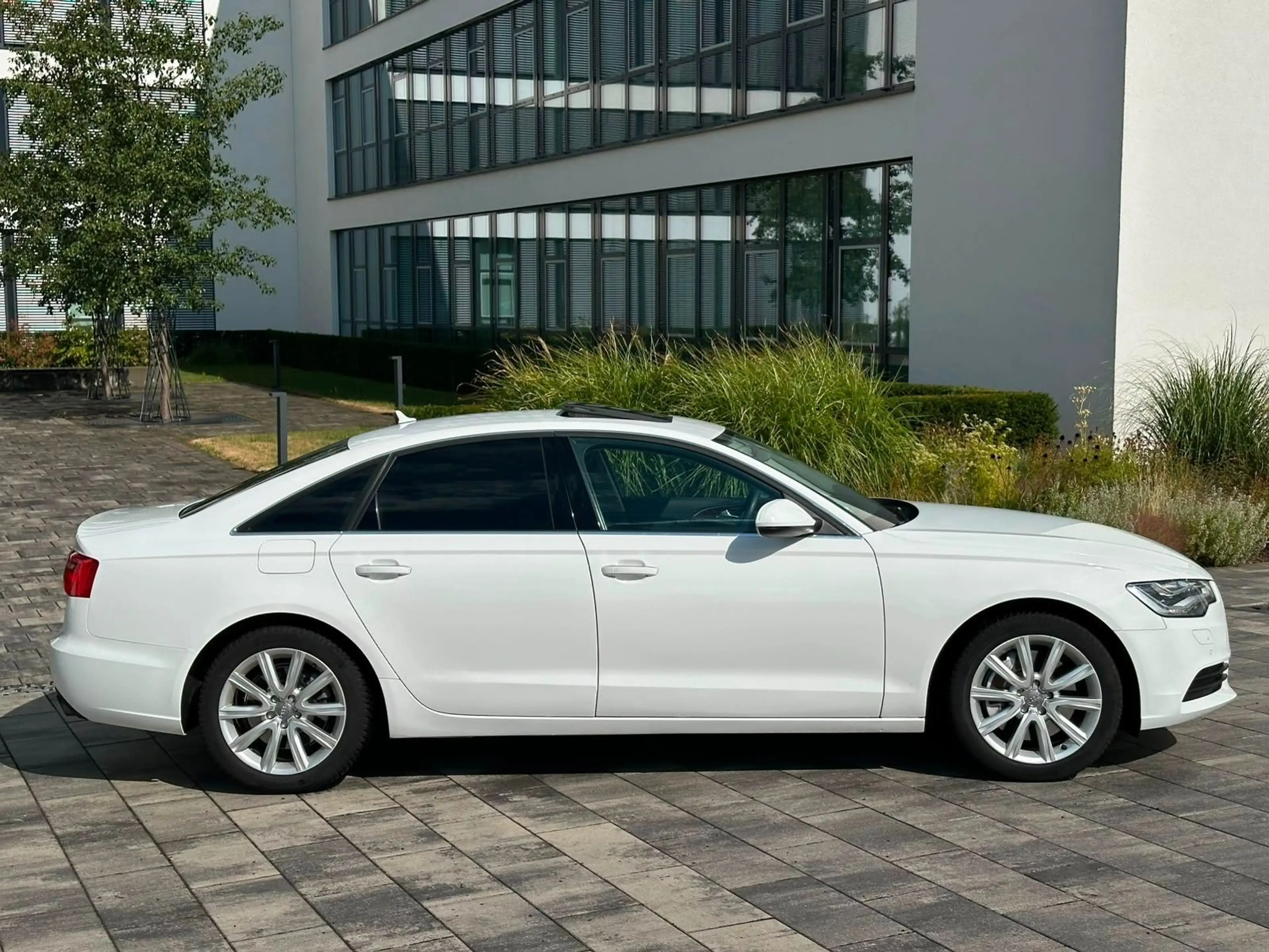 Audi A6 3.0 TFSI quattro S tr. sport selection — photo 6
