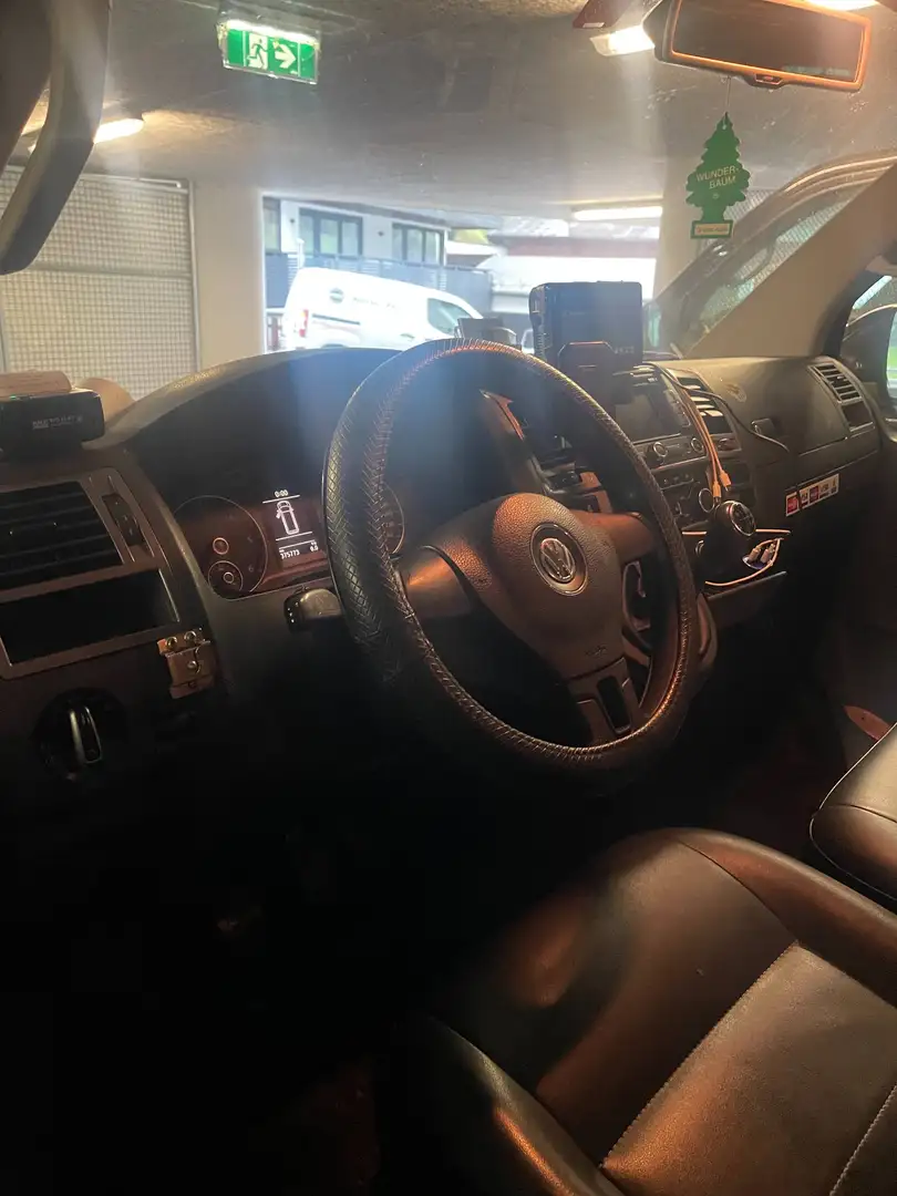 Volkswagen T5 Caravelle Caravelle LR Comfortline 2,0 BMT TDI 4motion D-PF Schwarz - 2