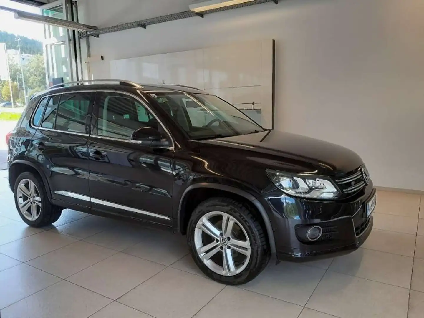 Volkswagen Tiguan Tiguan 2,0 TDI SCR 4Motion Comfortline Comfortline Schwarz - 1
