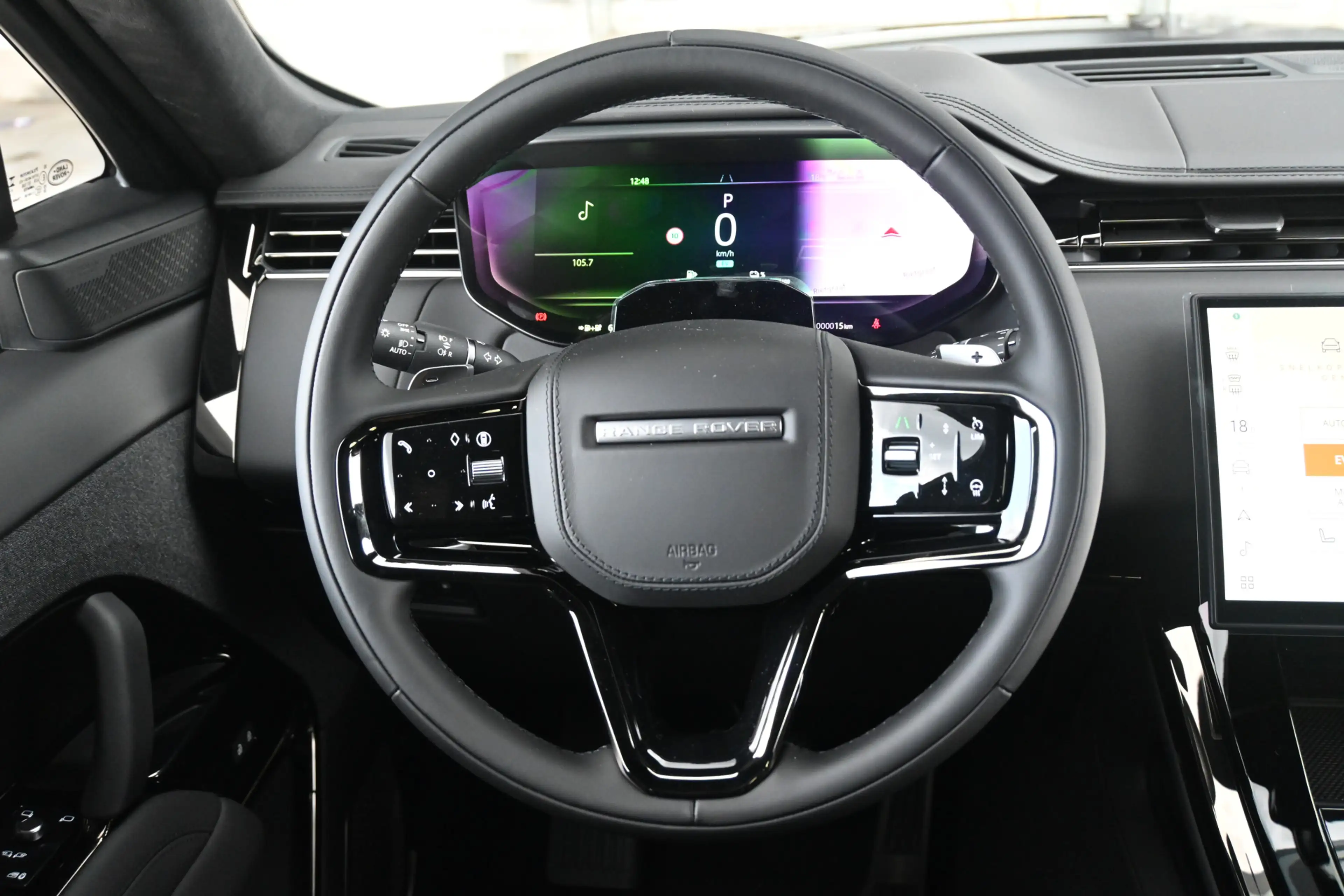 Land Rover Range Rover Sport 3.0 P550e Autobiography PHEV Performance seats — photo 18