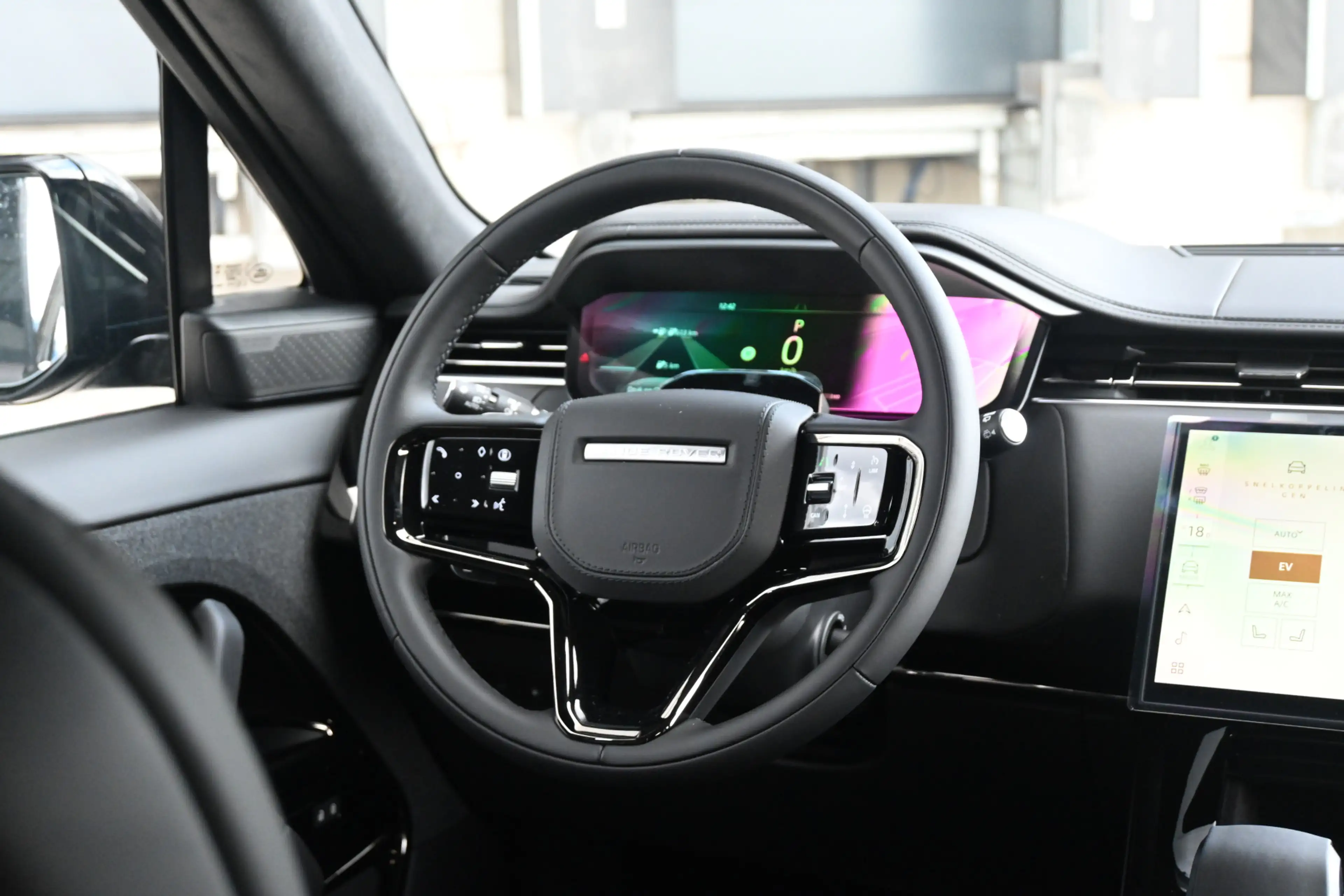 Land Rover Range Rover Sport 3.0 P550e Autobiography PHEV Performance seats — photo 6