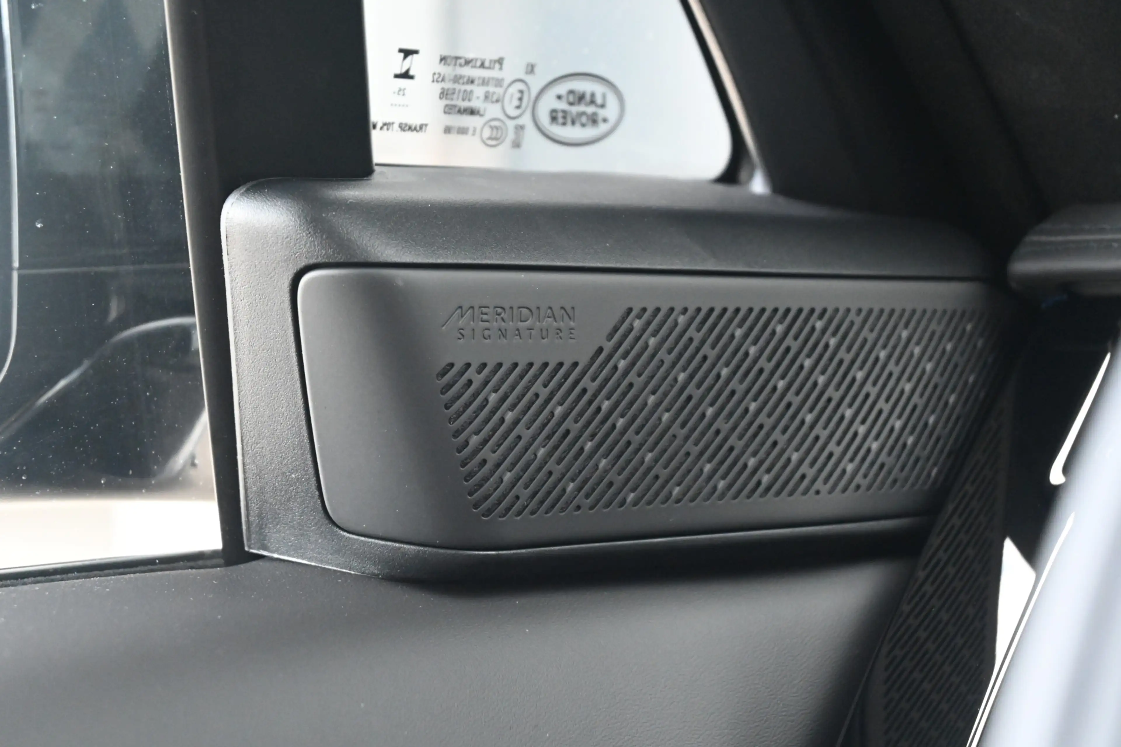 Land Rover Range Rover Sport 3.0 P550e Autobiography PHEV Performance seats — photo 24