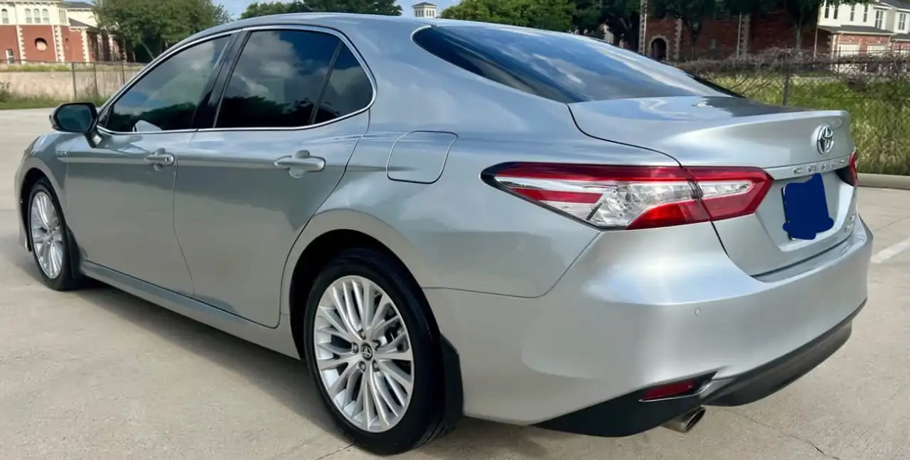 Toyota Camry снимка Toyota Camry