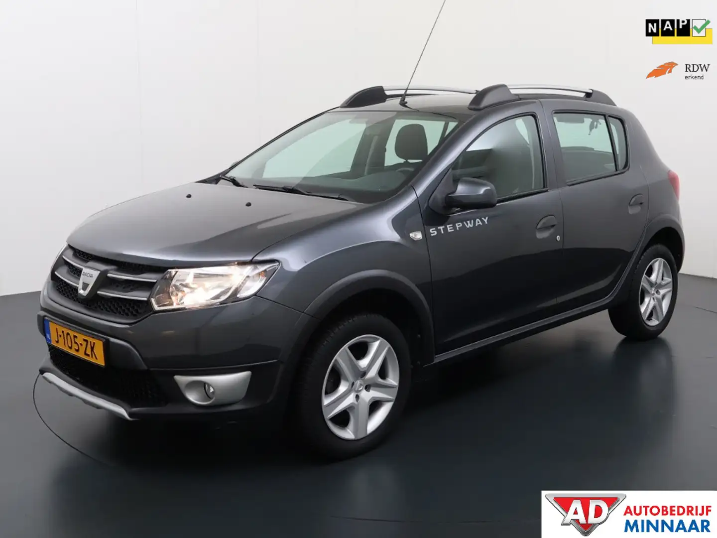 Dacia Sandero 0.9 TCe S&S Stepw | Trekhaak | Cruise control | Bl Gris - 1