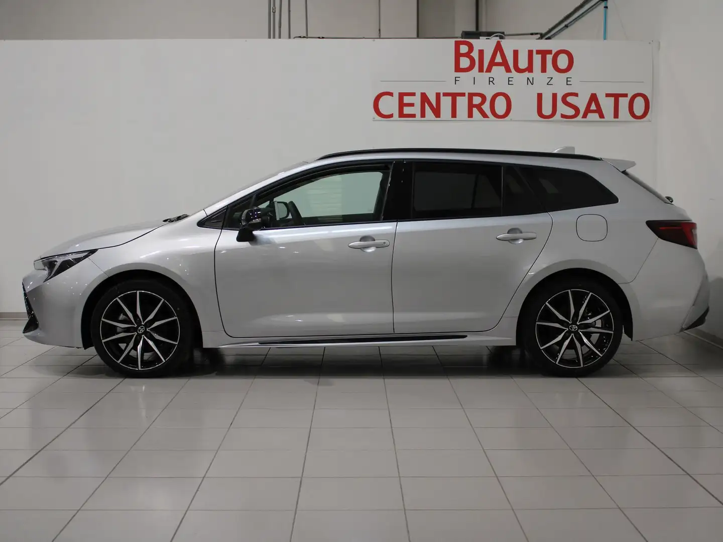 Toyota Corolla GR SPORT 2.0 Hybrid Argento - 2