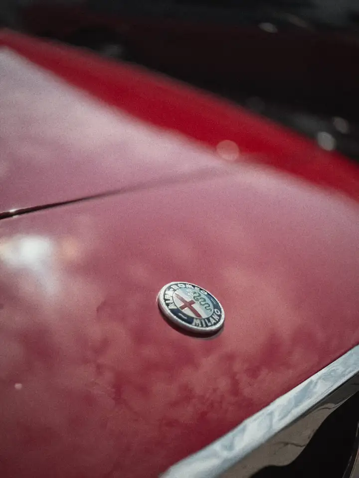 Alfa Romeo Junior Zagato 1300 ungeschweißt / 90% Erstlack, foto 7