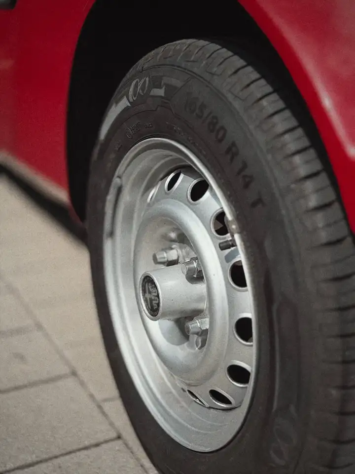 Alfa Romeo Junior Zagato 1300 ungeschweißt / 90% Erstlack, foto 10
