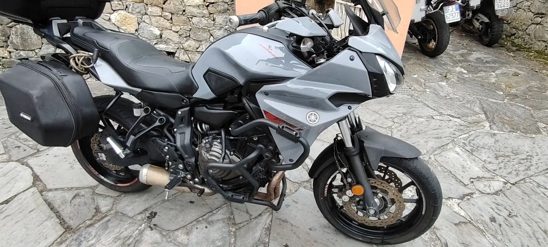 Yamaha Tracer 7 GT ABS Gris - 1