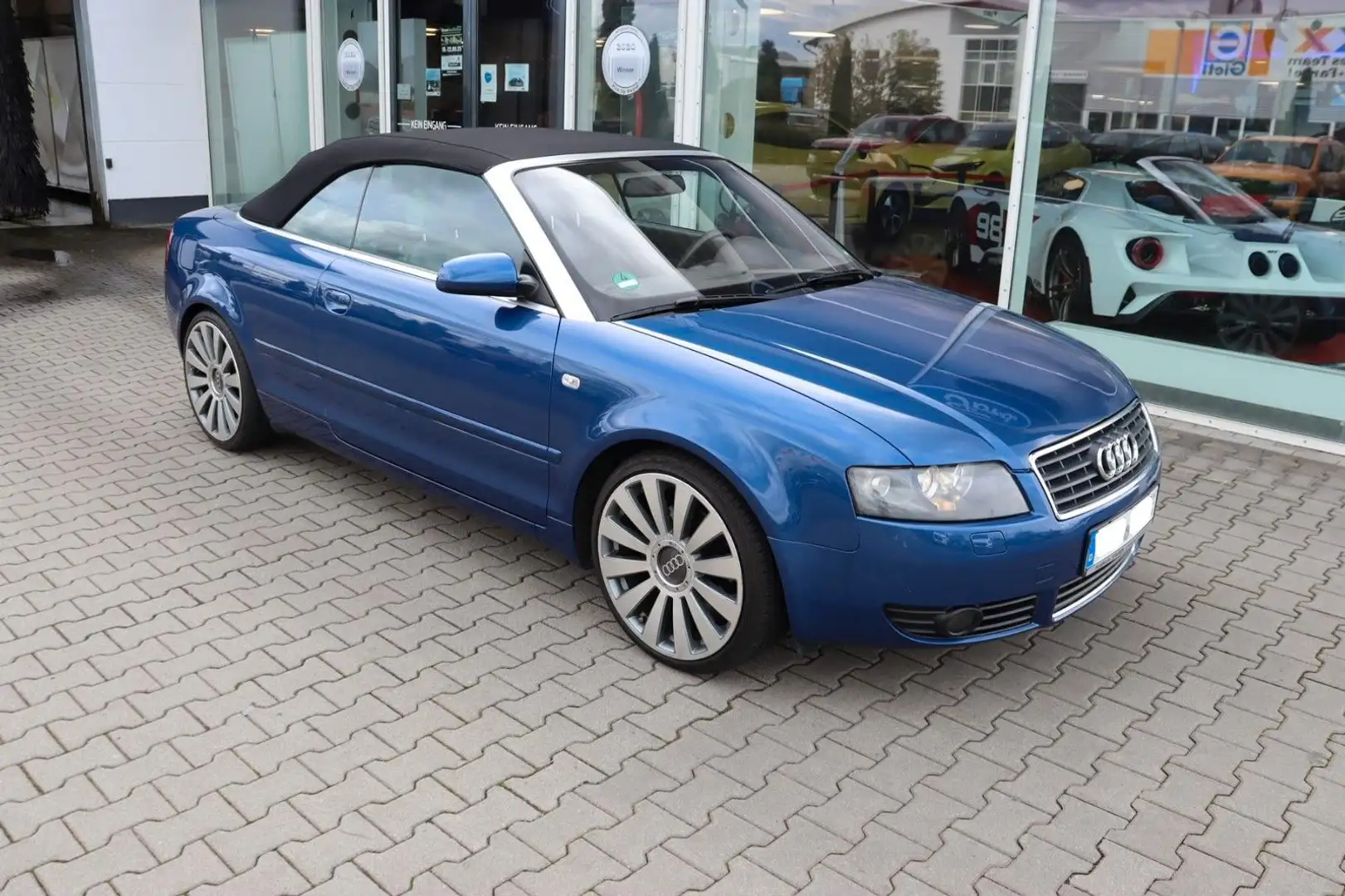 Audi A4 Cabriolet 3.0 V6 BOSE AHK Blu/Azzurro - 2
