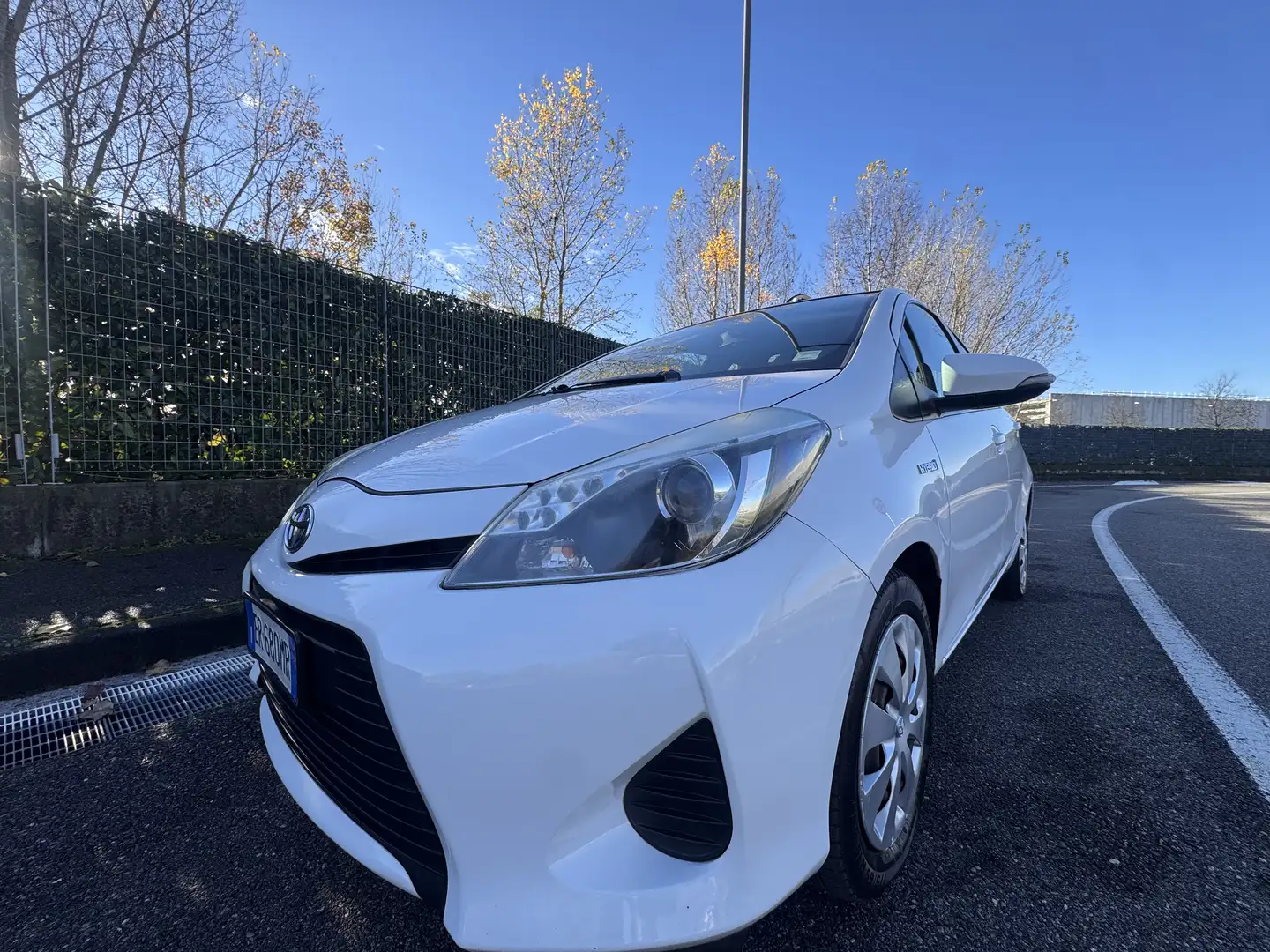 Toyota Yaris 5p 1.5 benzina Hybrid - 2