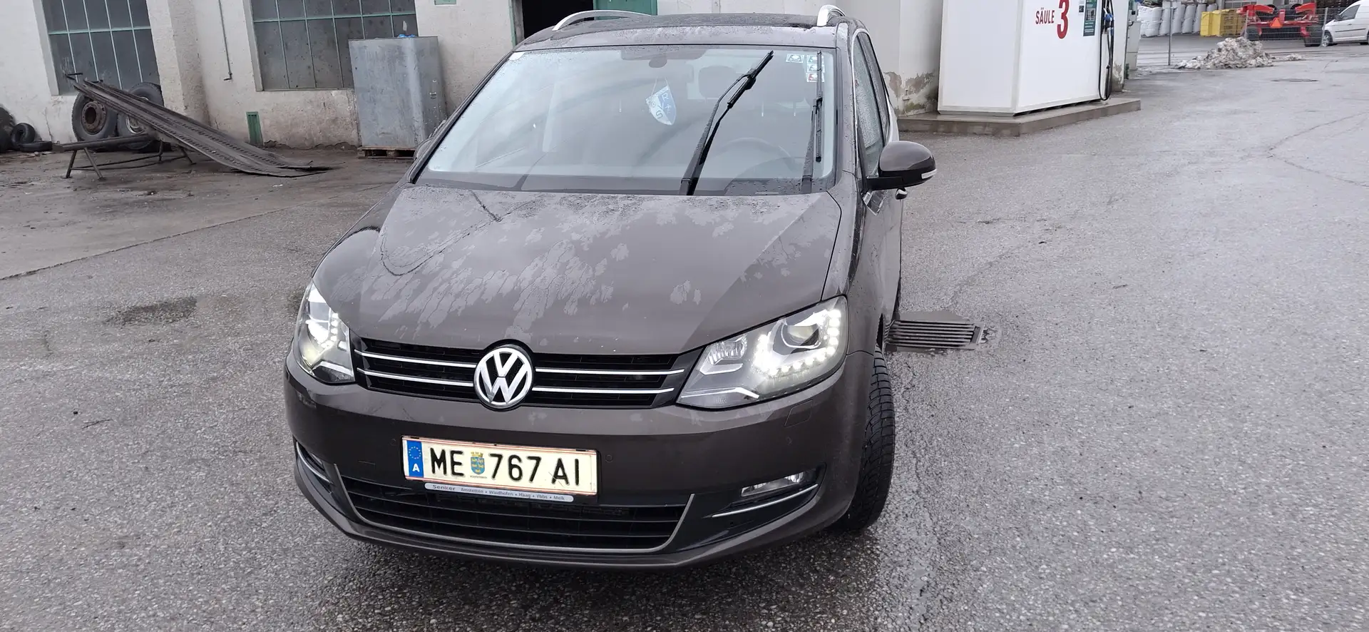 Volkswagen Sharan Sharan Sky BMT 2,0 TDI DPF 4Motion Sky Braun - 1