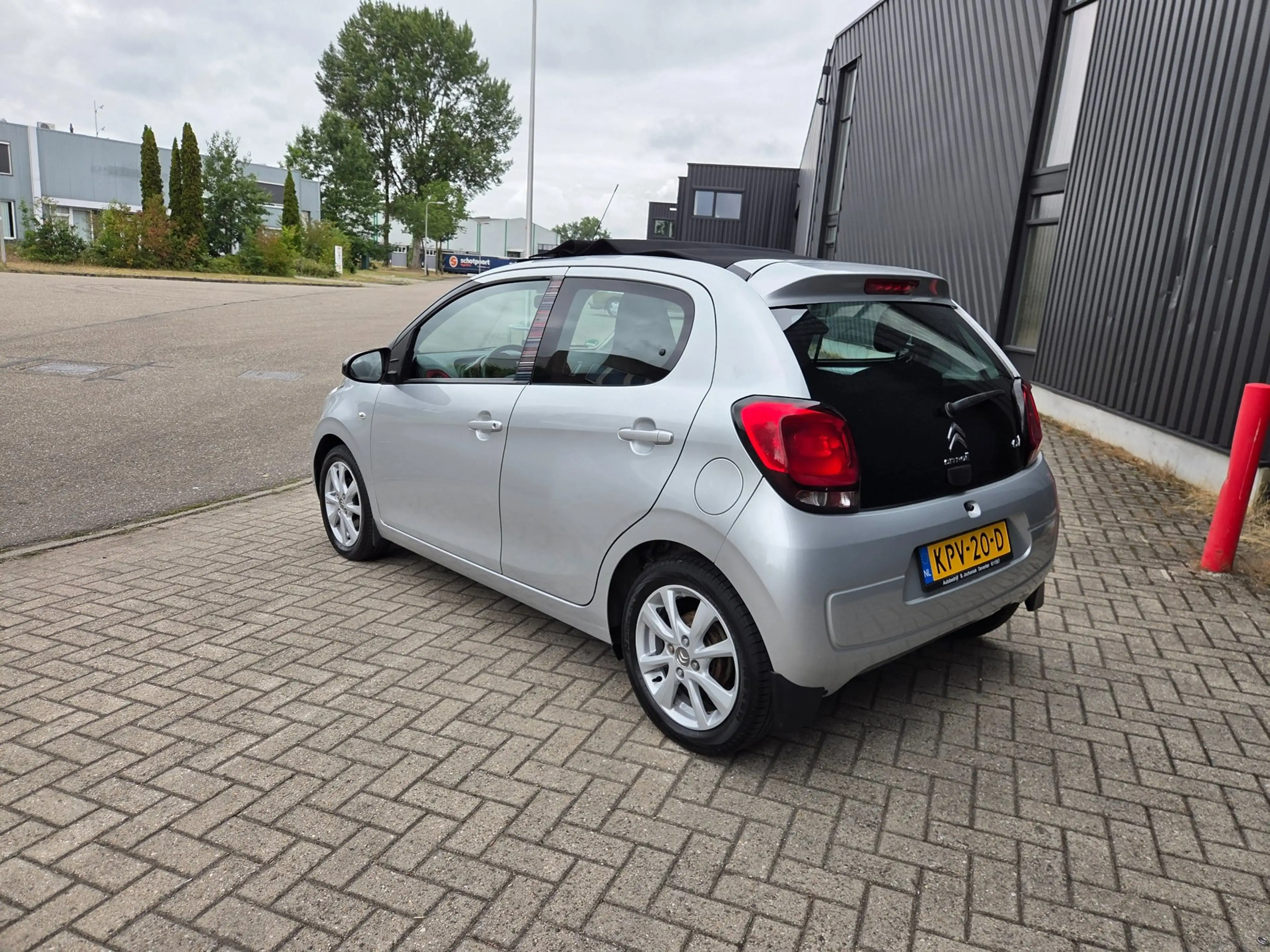 Citroen C1 1.2 PureTech Shine Mooie Auto — photo 4