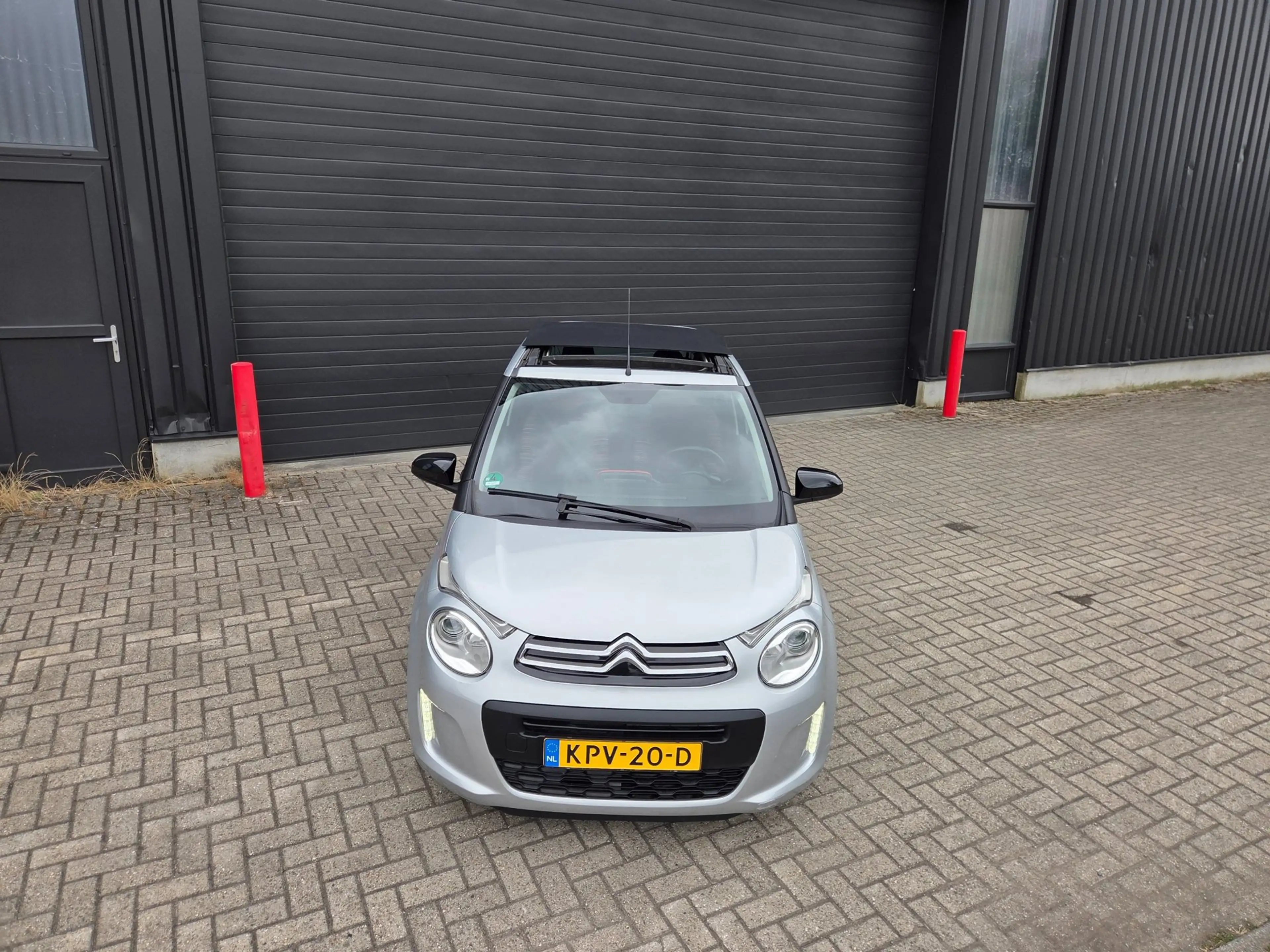Citroen C1 1.2 PureTech Shine Mooie Auto — photo 11