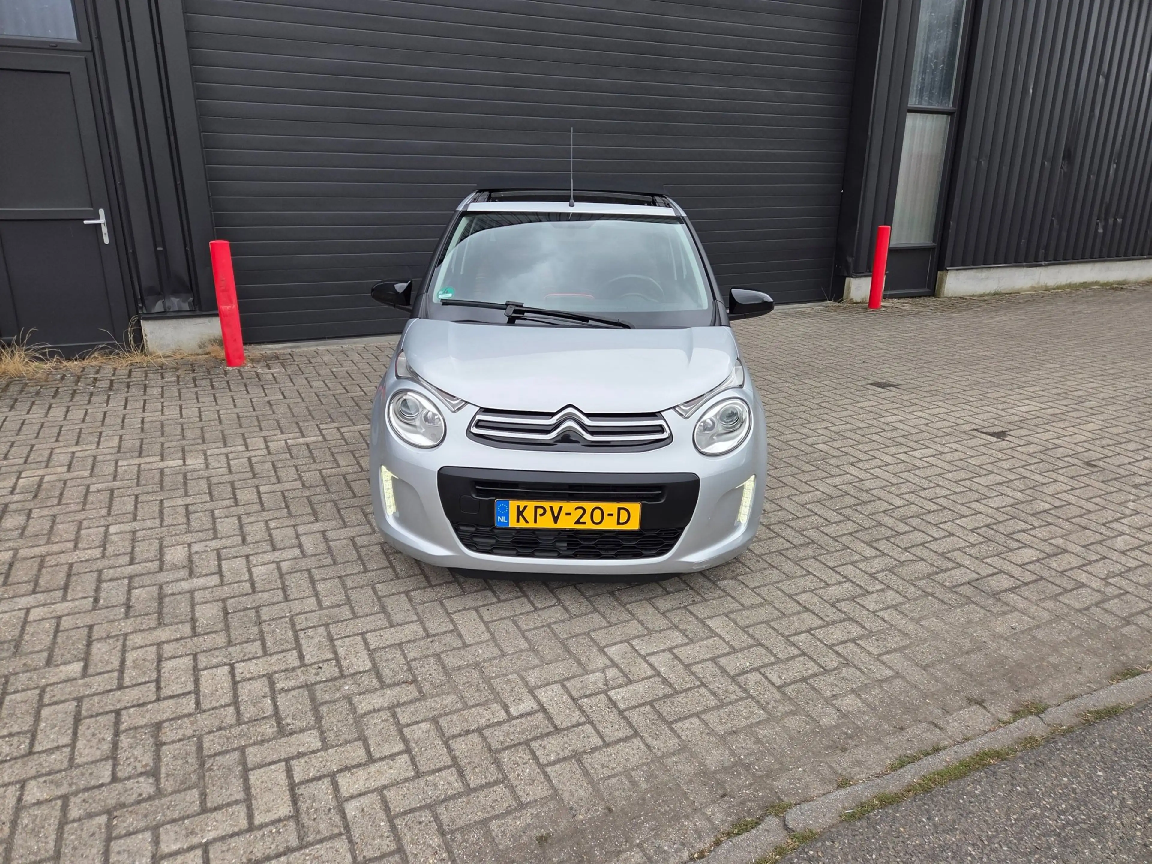Citroen C1 1.2 PureTech Shine Mooie Auto — photo 10