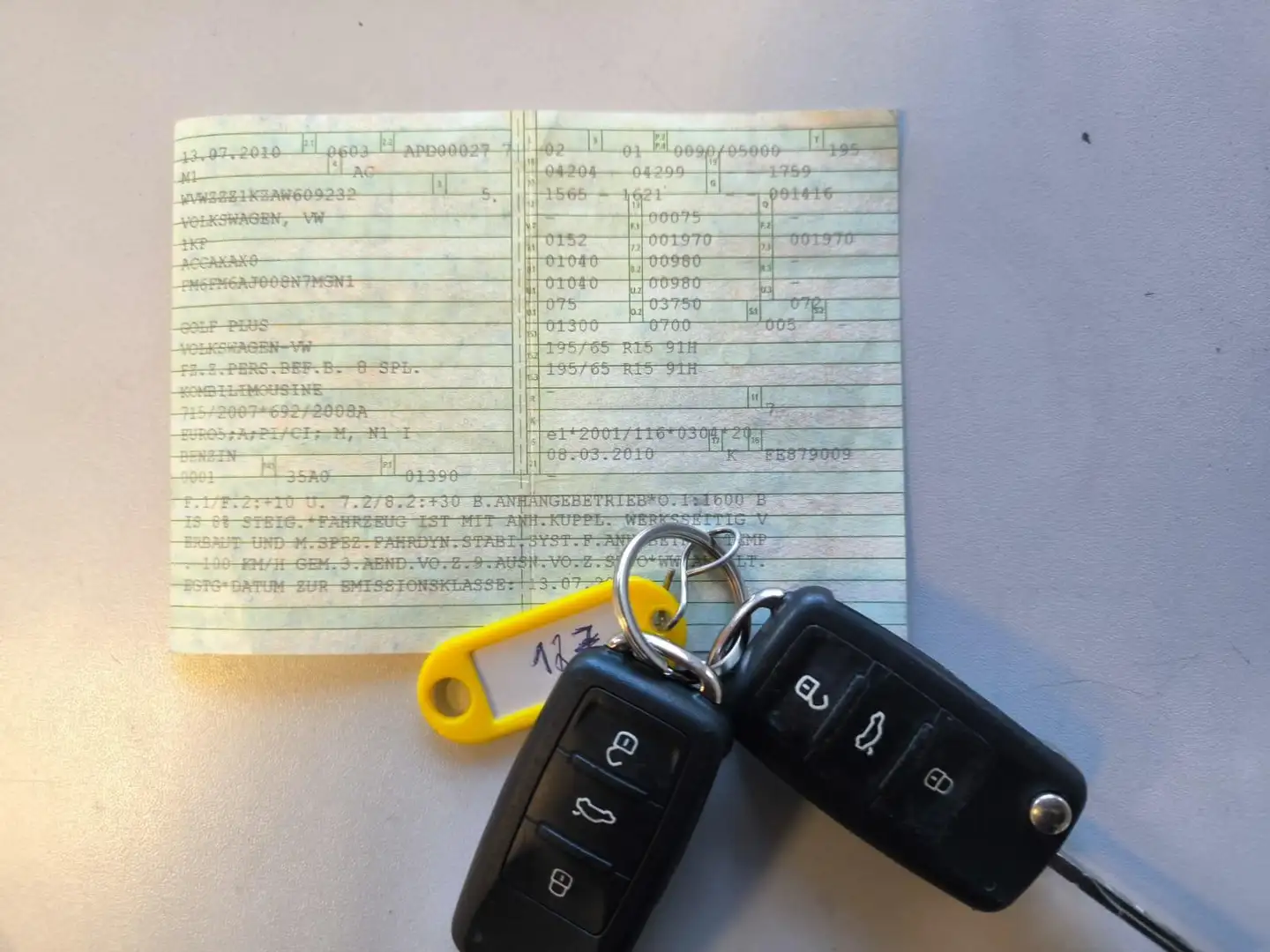 Volkswagen Golf Plus Highline 1.4 16V TSI Startet nicht Grau - 2