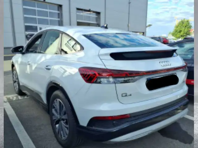 Audi Q4 E-Tron view 3