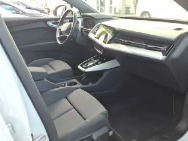 Audi Q4 E-Tron view 4