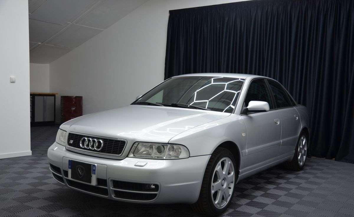 Audi S4
