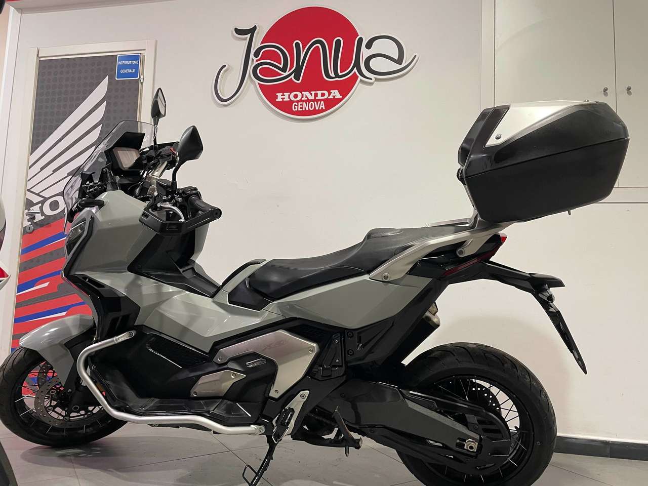 Honda X-ADV Gravel abs dct euro 5