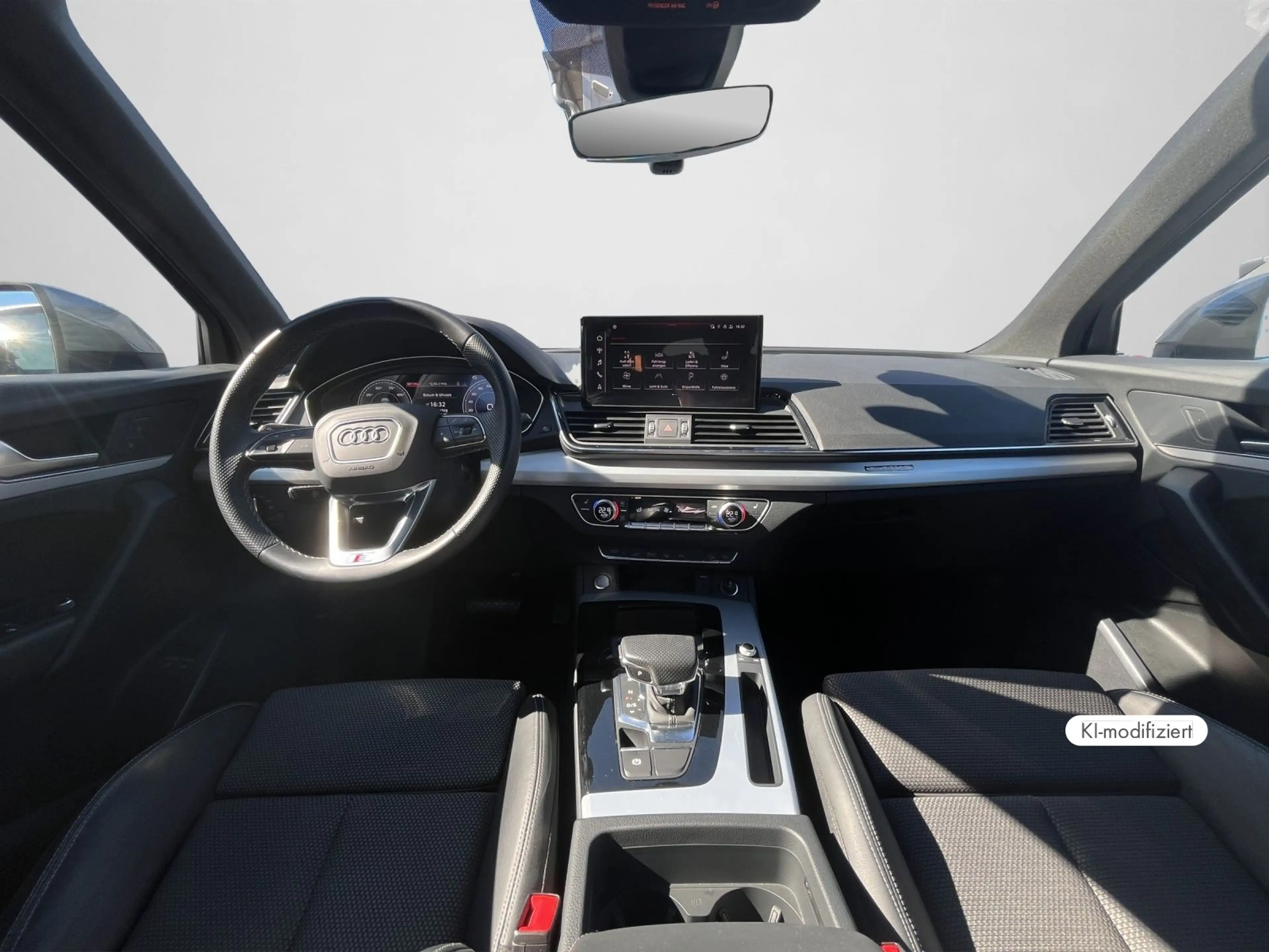 Audi Q5 50 TFSIe quattro S tronic S line NAVI SHZ LED — photo 4
