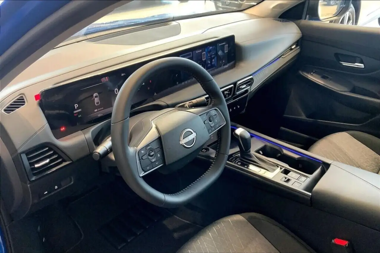 Nissan Sentra снимка Nissan Sentra