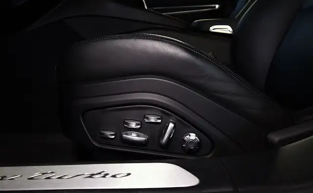 Porsche Panamera view 14