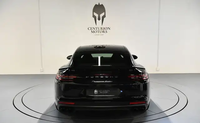 Porsche Panamera view 5