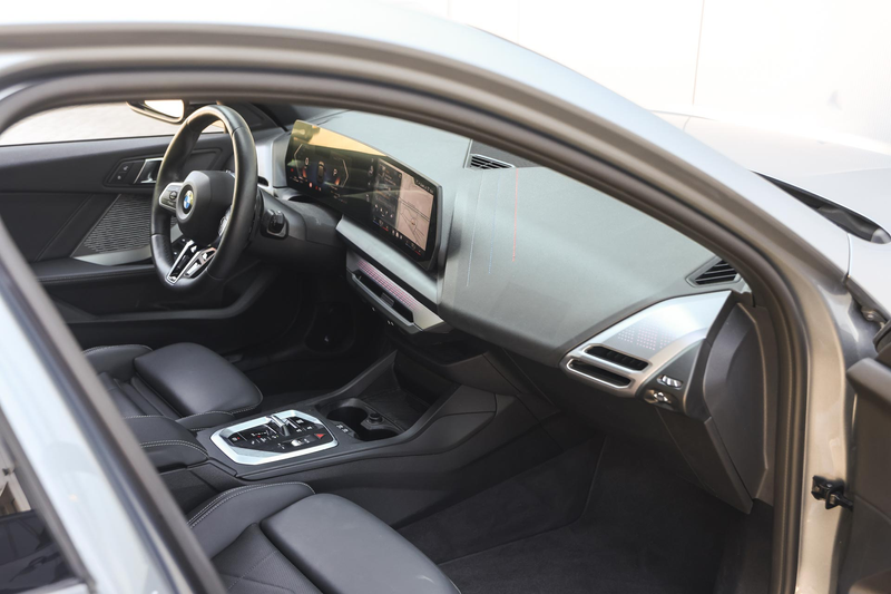 BMW 120 1 Serie M Sport Automaat / Sportstoelen / Achterui — photo 9